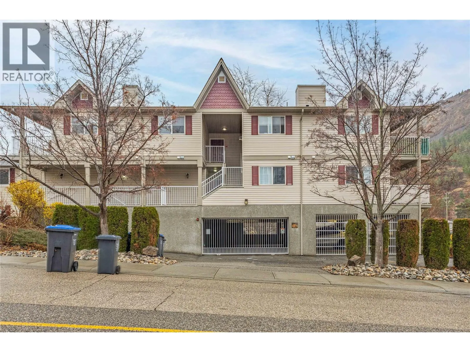 2733 Riffington Place Unit# 102