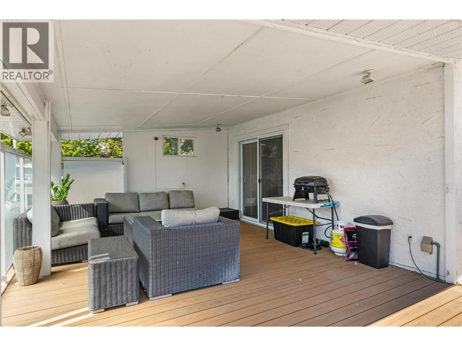624 Armour Crescent