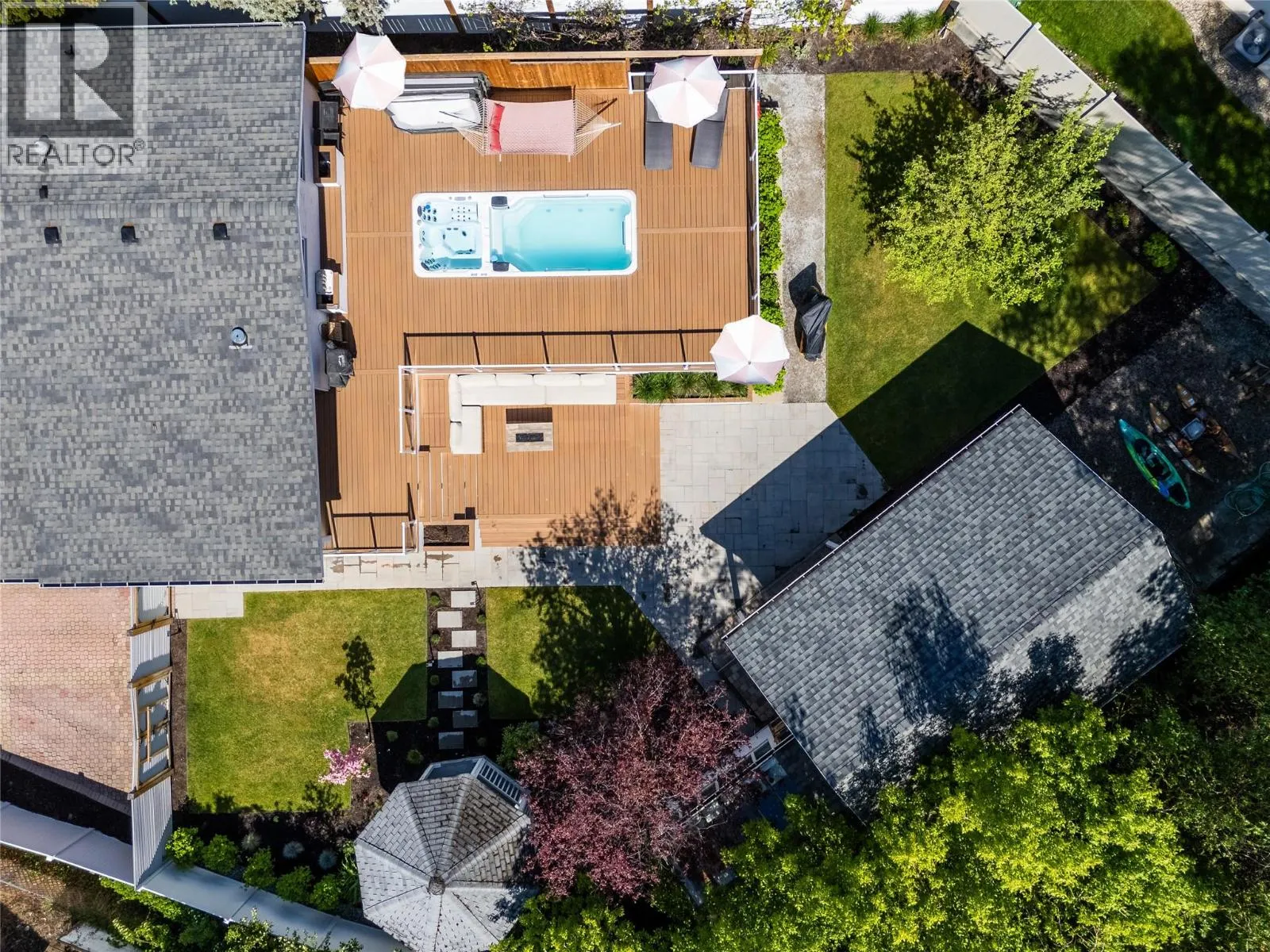 624 Armour Crescent