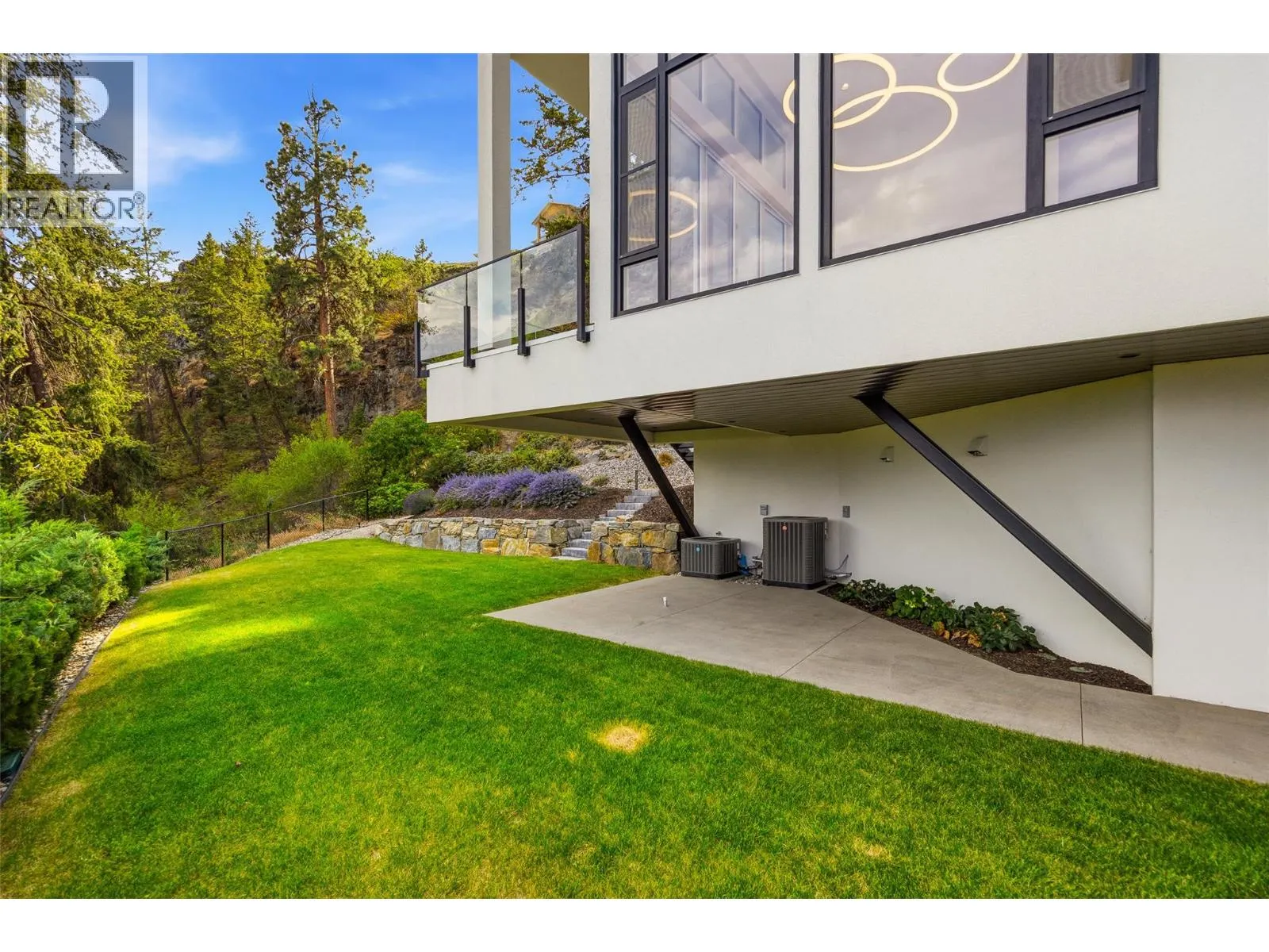 2843 Lakeridge Road