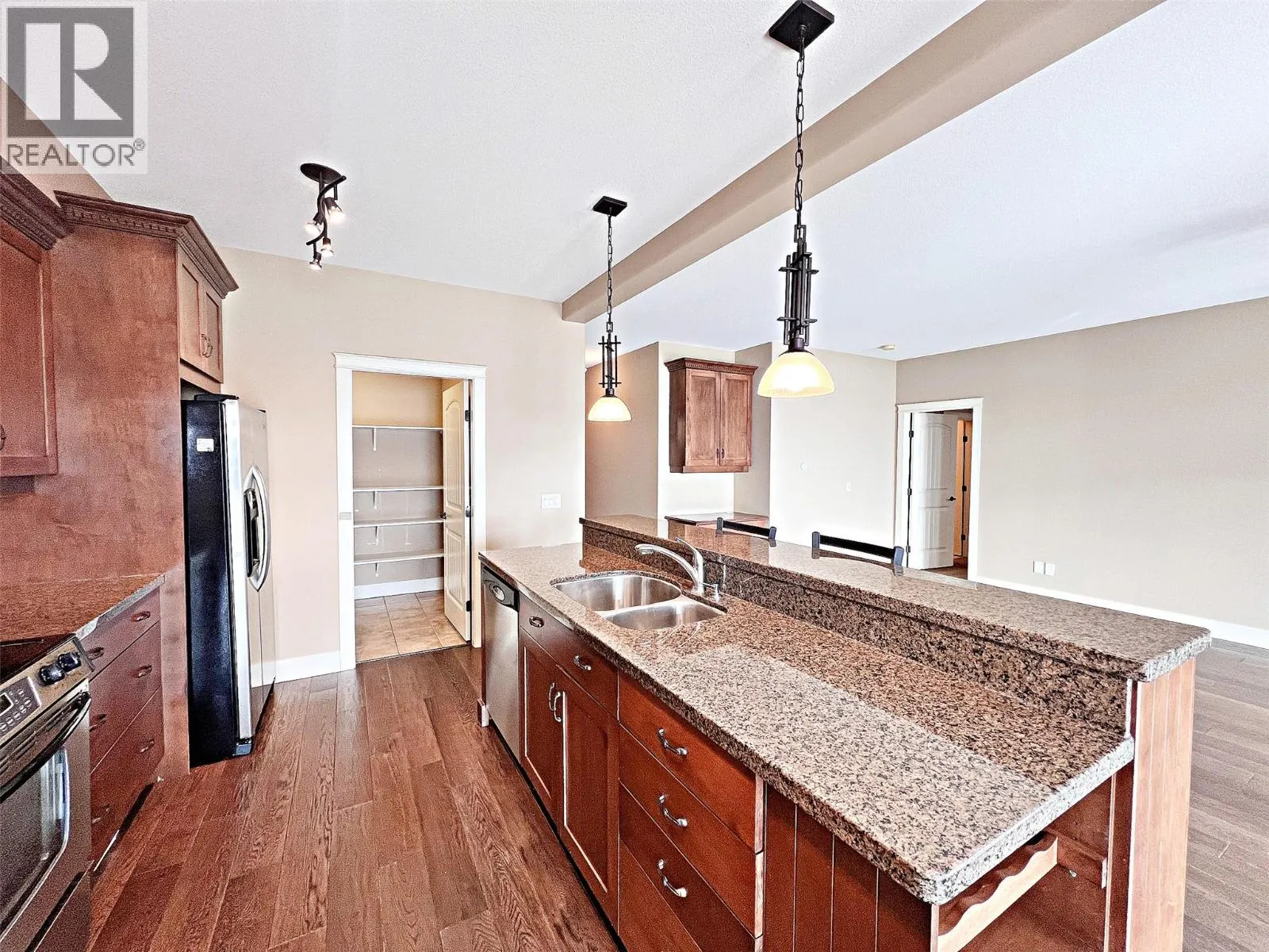 4350 Ponderosa Drive Unit# 109