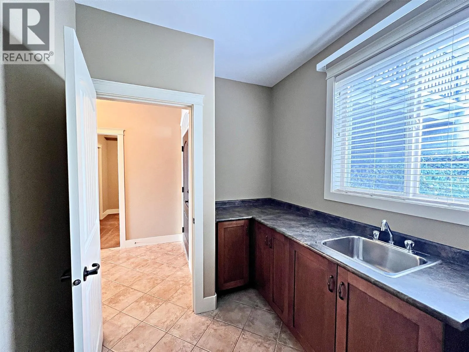 4350 Ponderosa Drive Unit# 109