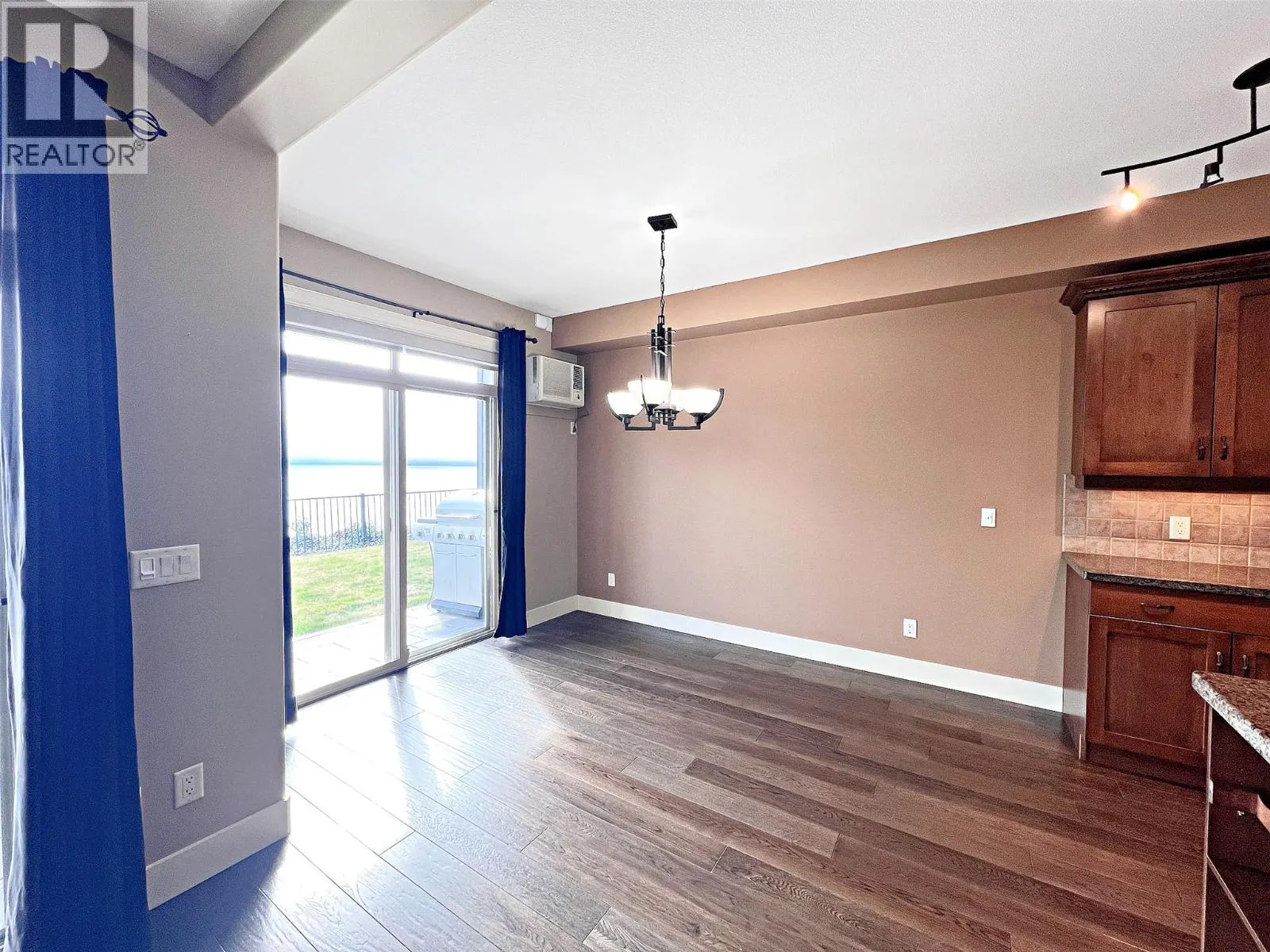 4350 Ponderosa Drive Unit# 109