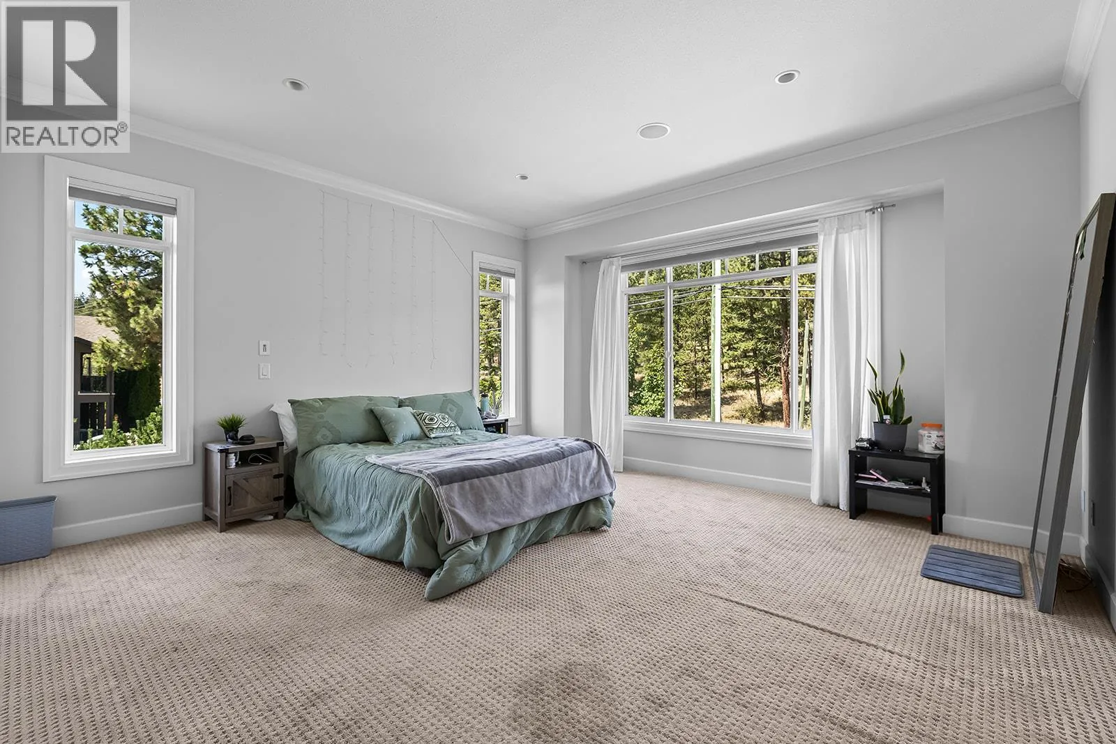 1839 Peak Point Court