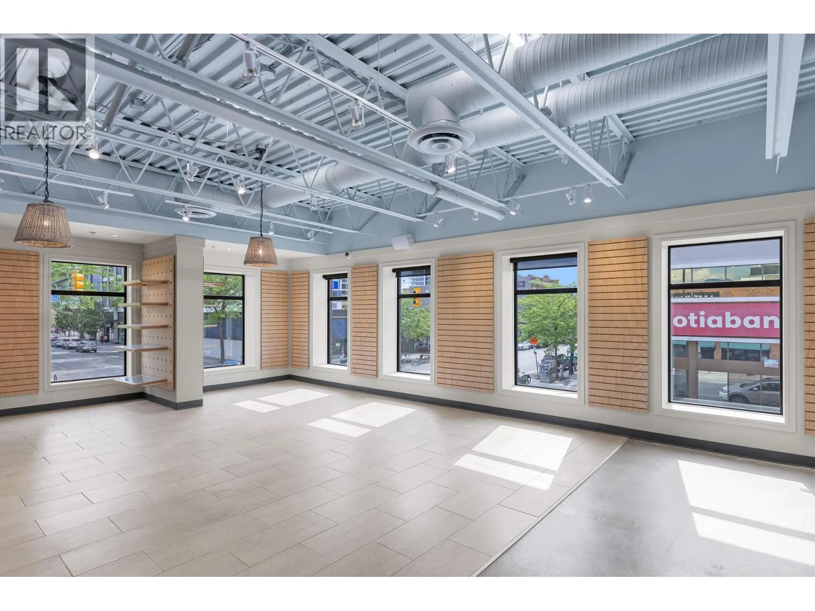 510 Bernard Avenue Unit# 200