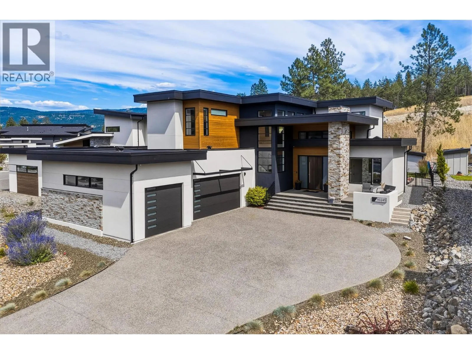 10245 Beacon Hill Drive