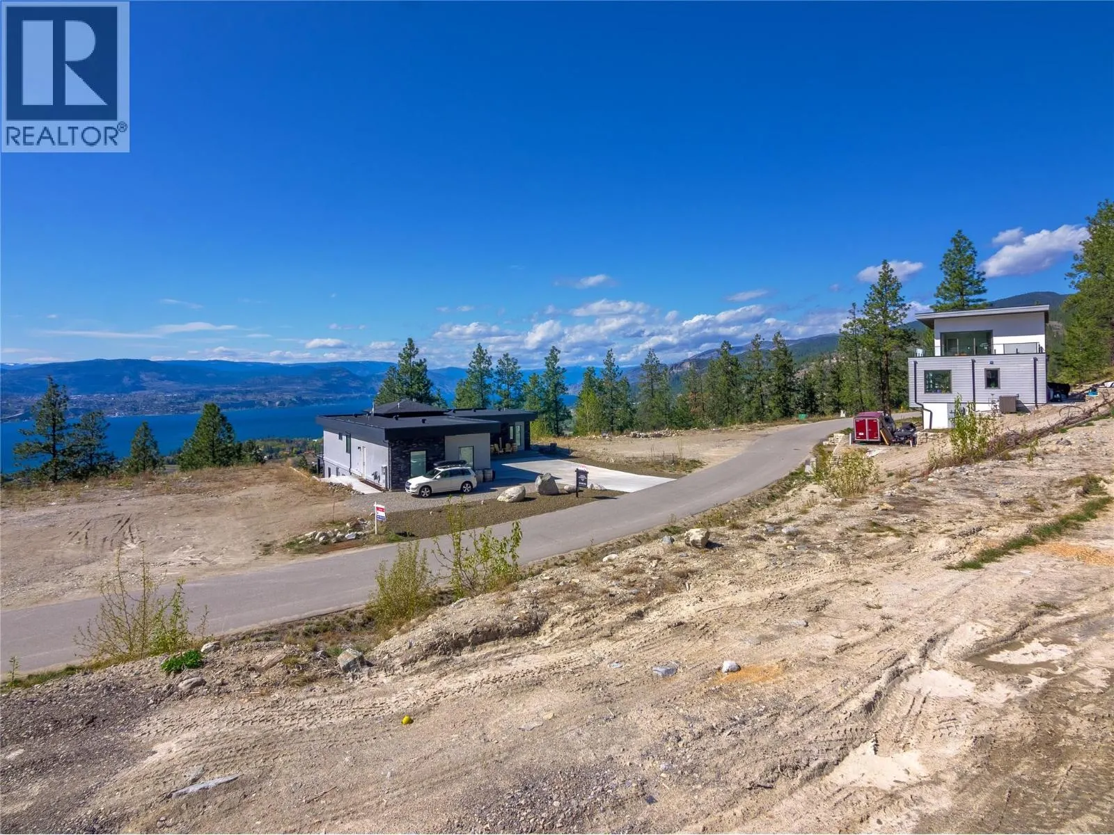 2960 OUTLOOK Way
