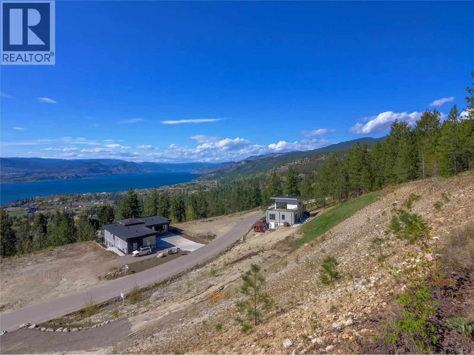 2960 OUTLOOK Way