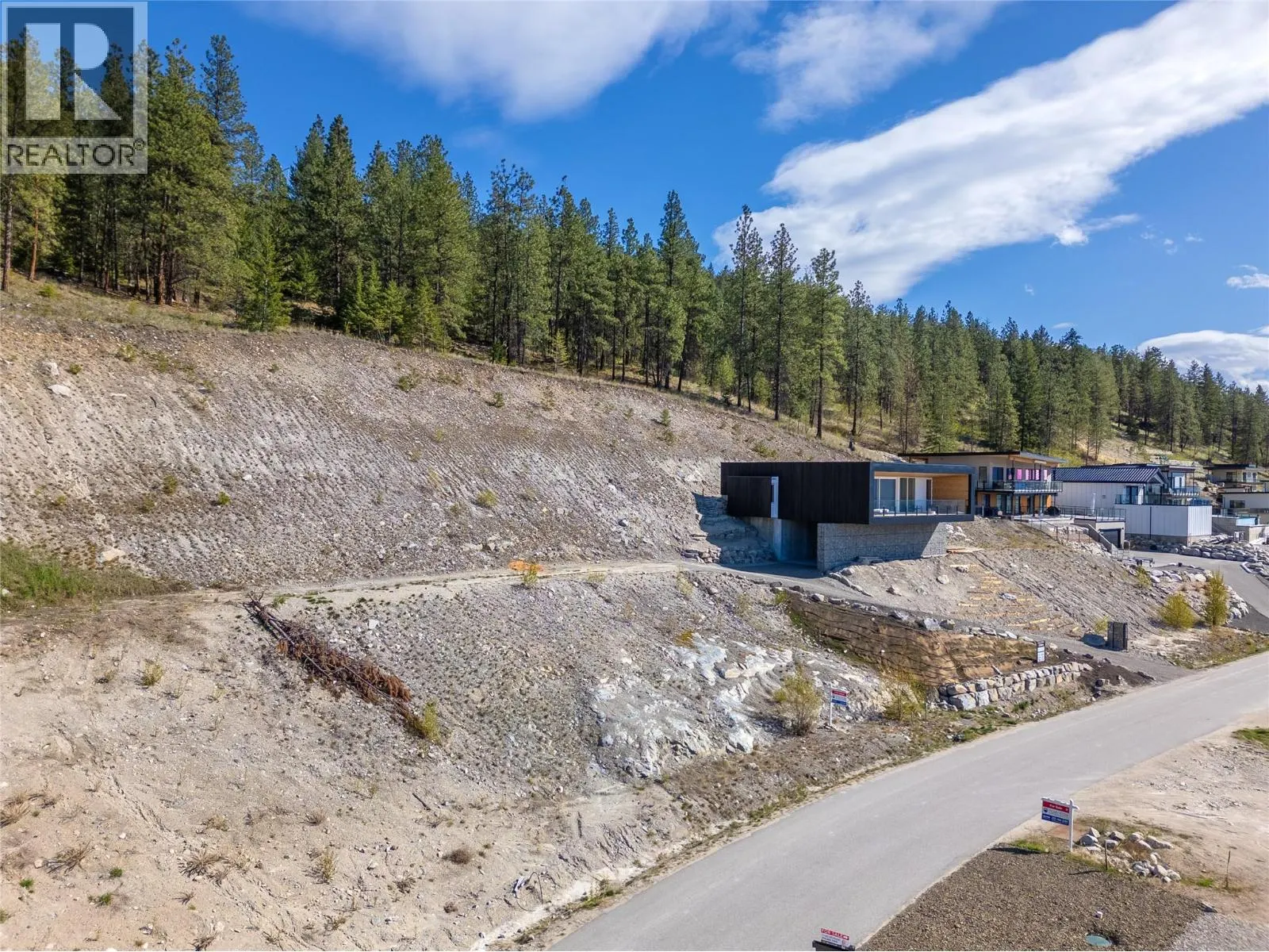 2960 OUTLOOK Way