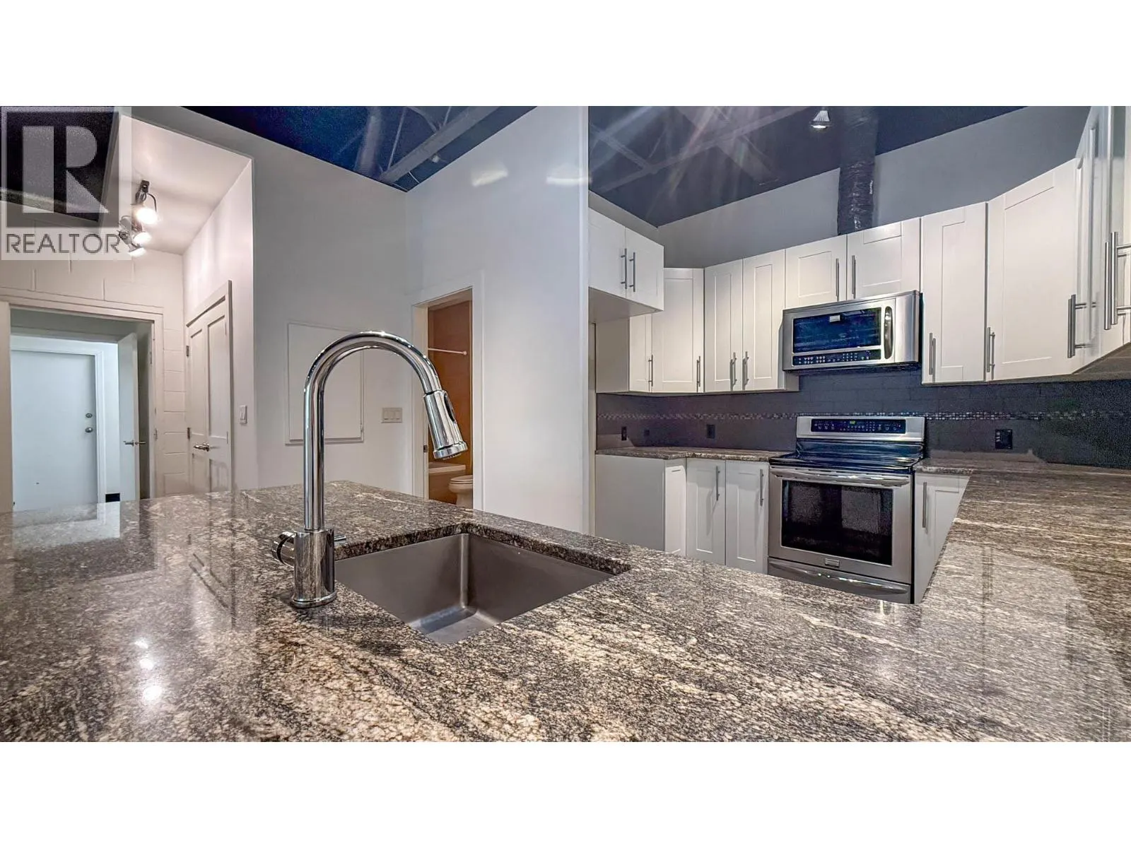1462 St. Paul Street Unit# 202