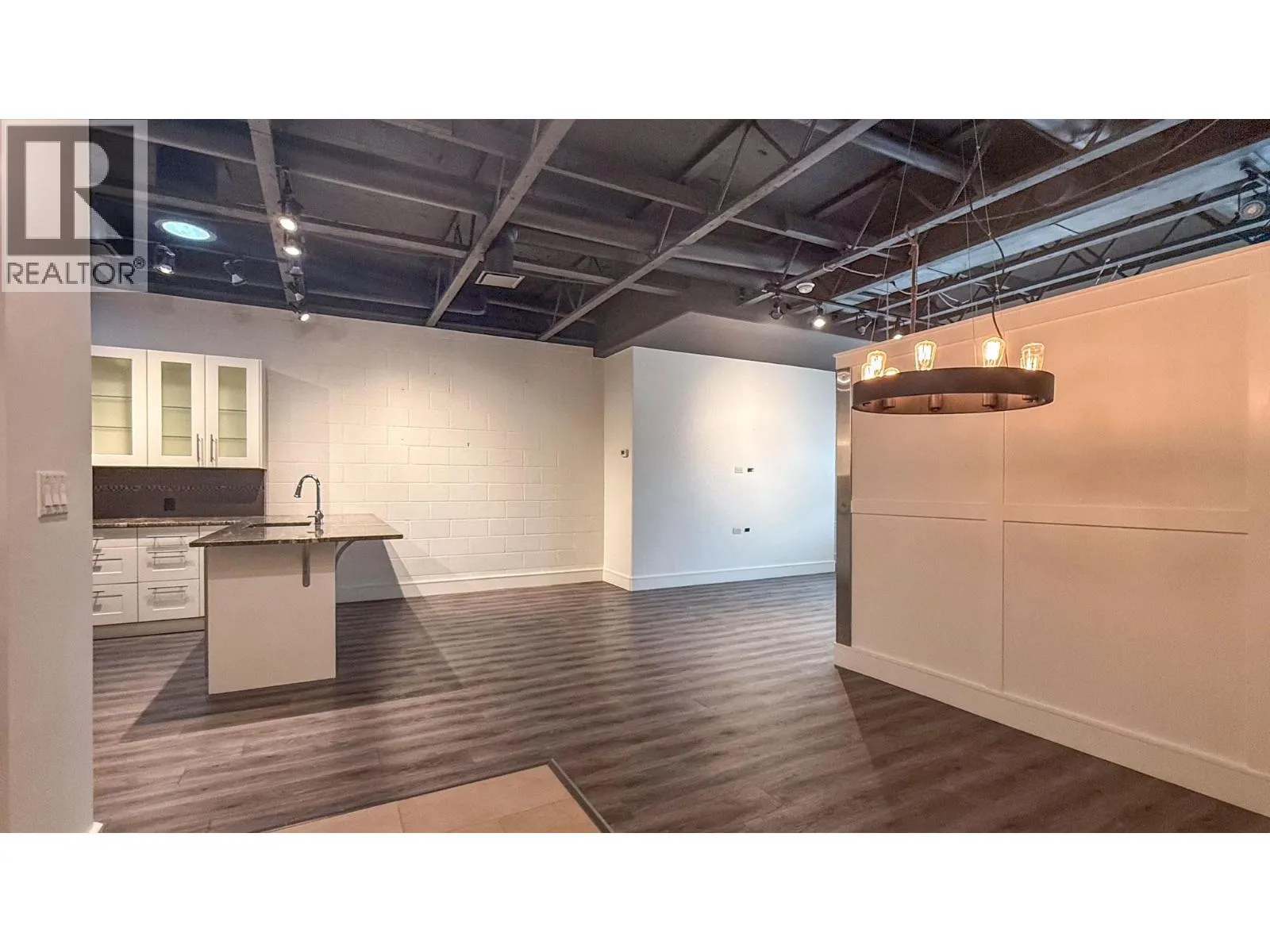 1462 St. Paul Street Unit# 202