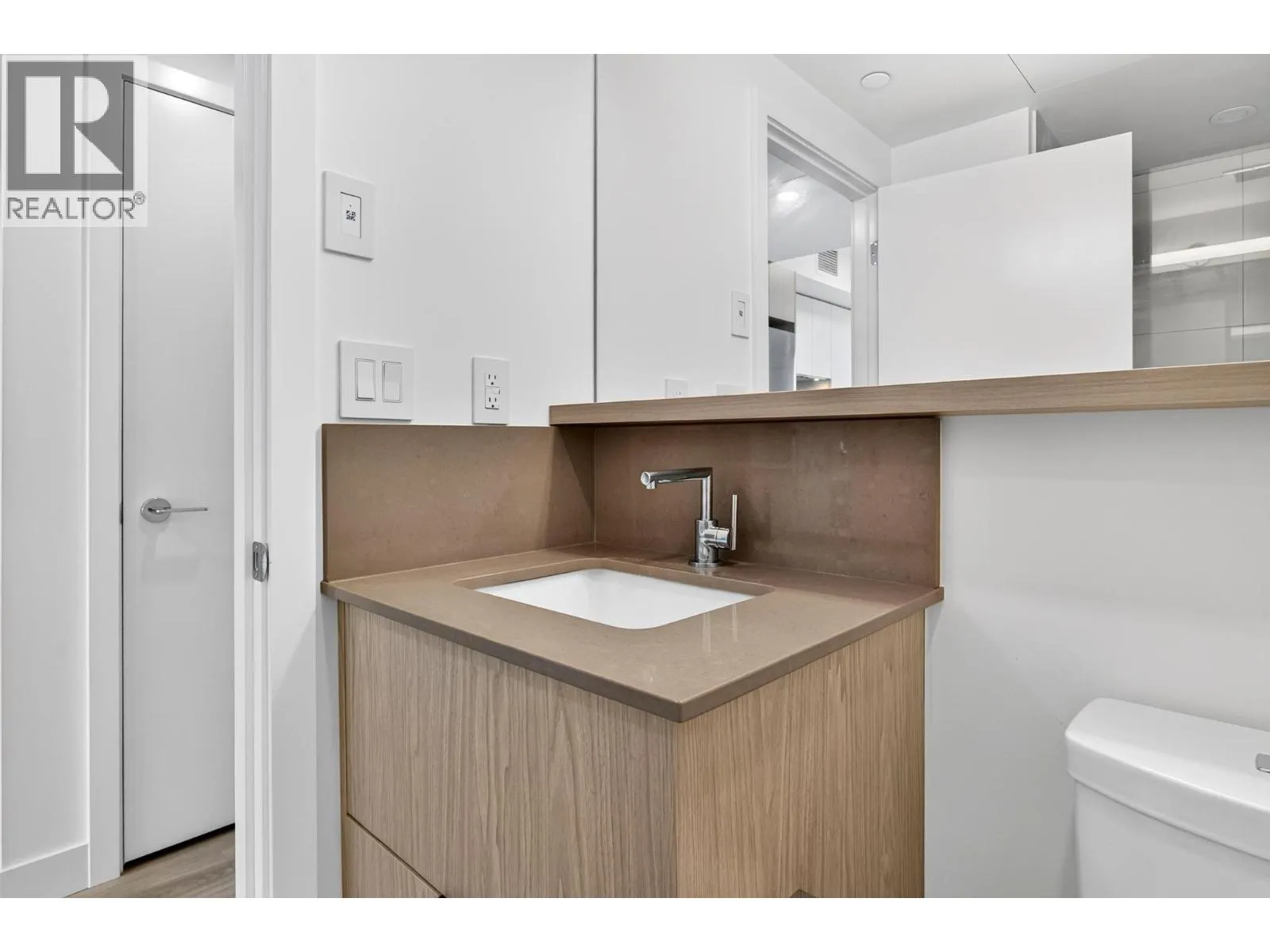 1488 Bertram Street Unit# 807