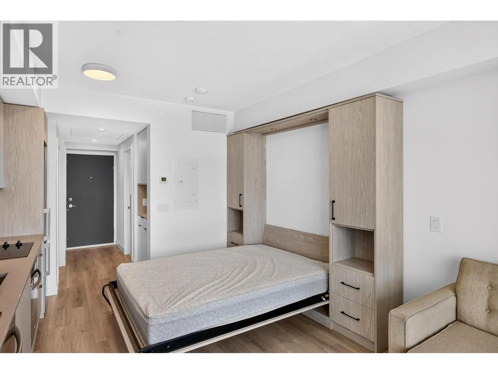 1488 Bertram Street Unit# 807