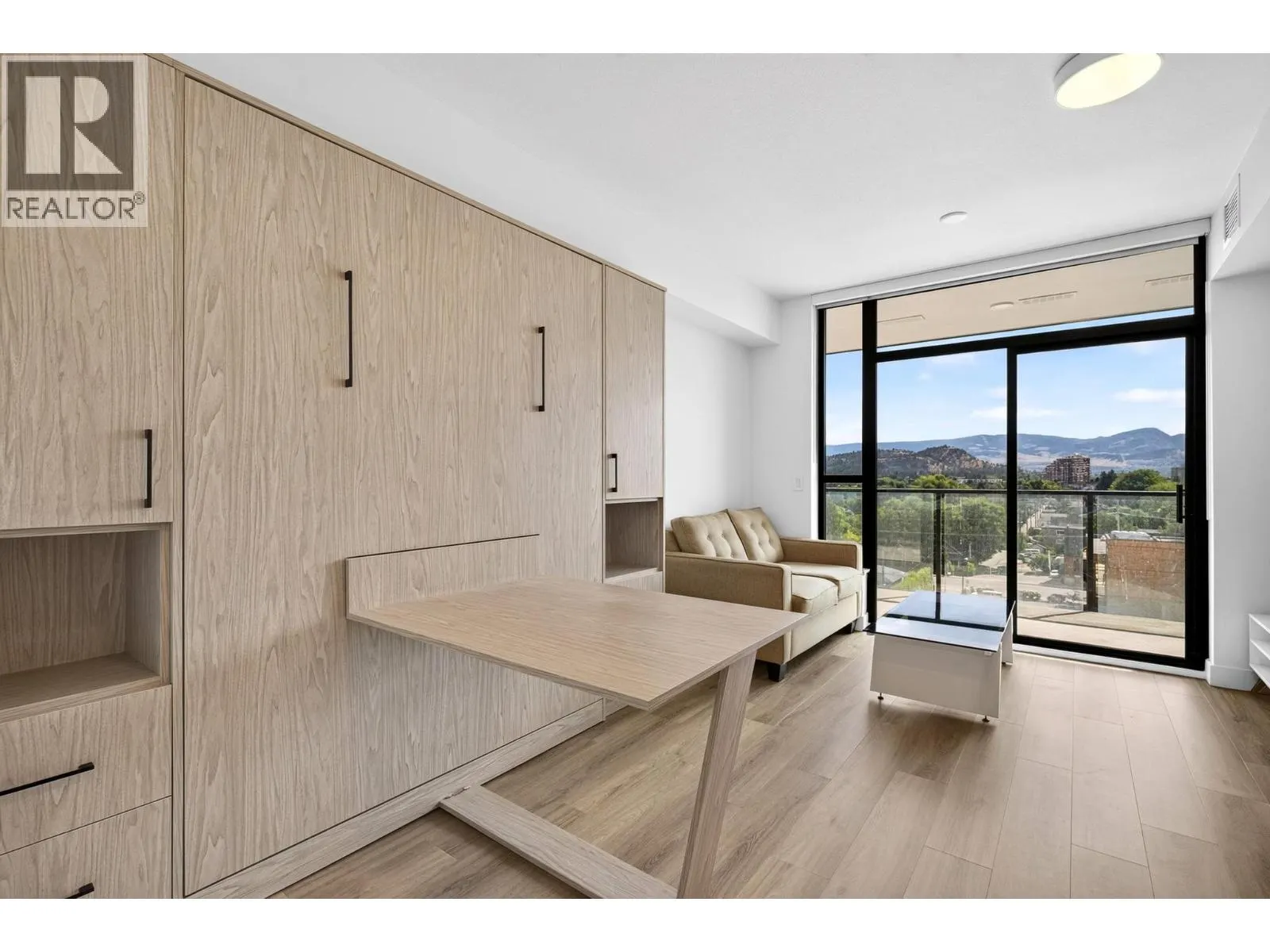 1488 Bertram Street Unit# 807