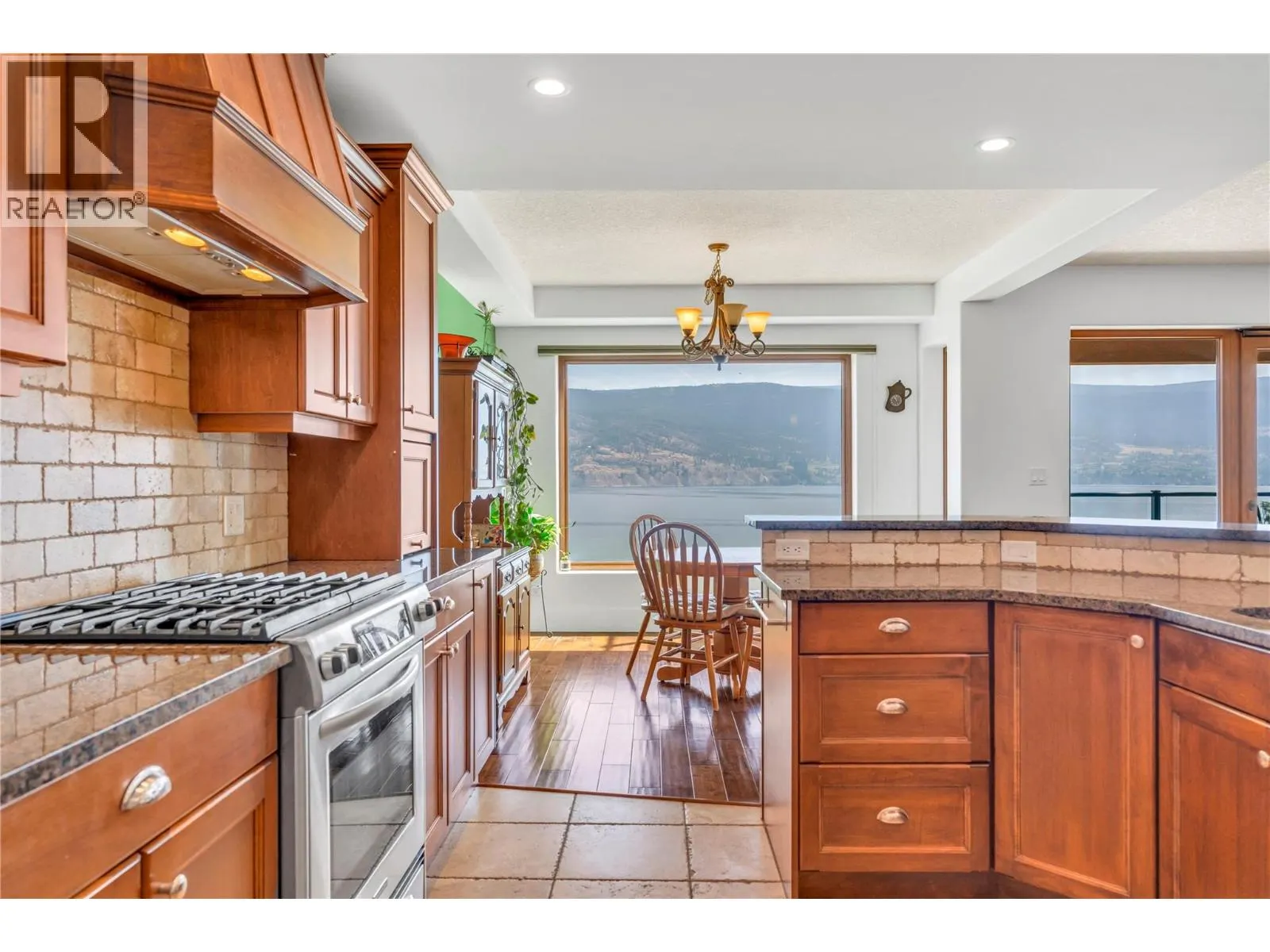 14419 Downton Avenue Unit# 205