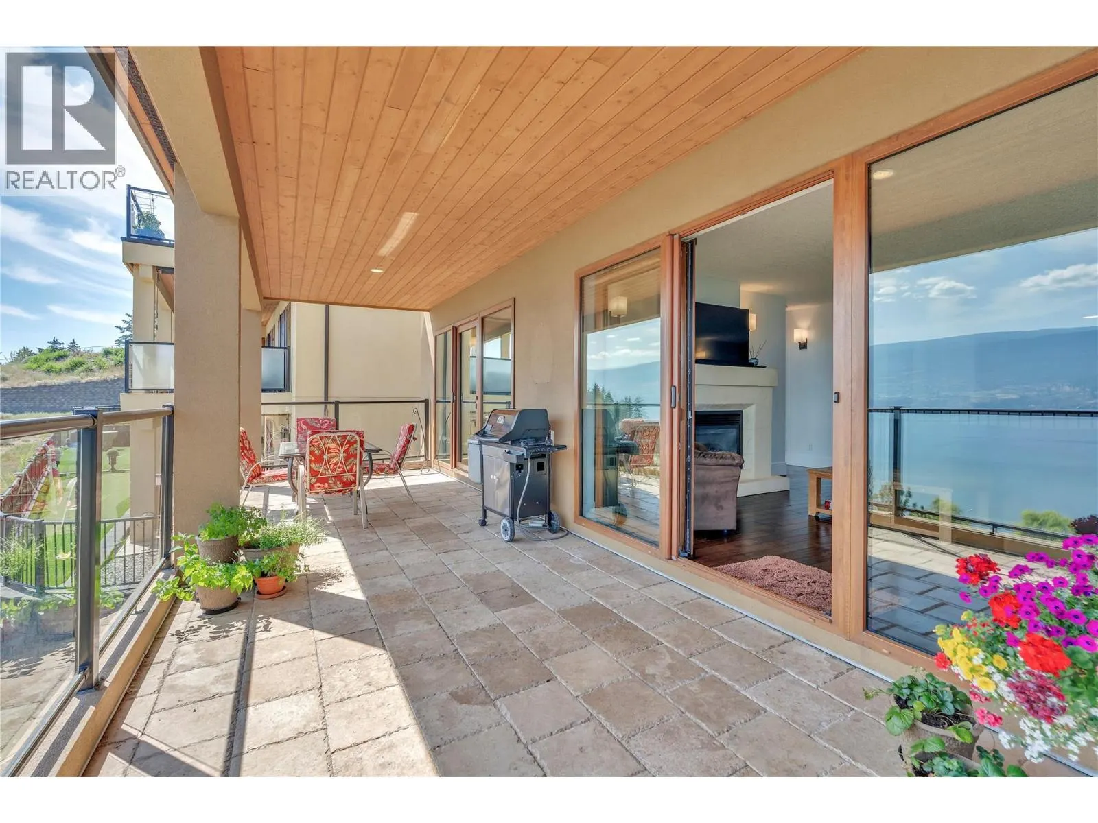 14419 Downton Avenue Unit# 205