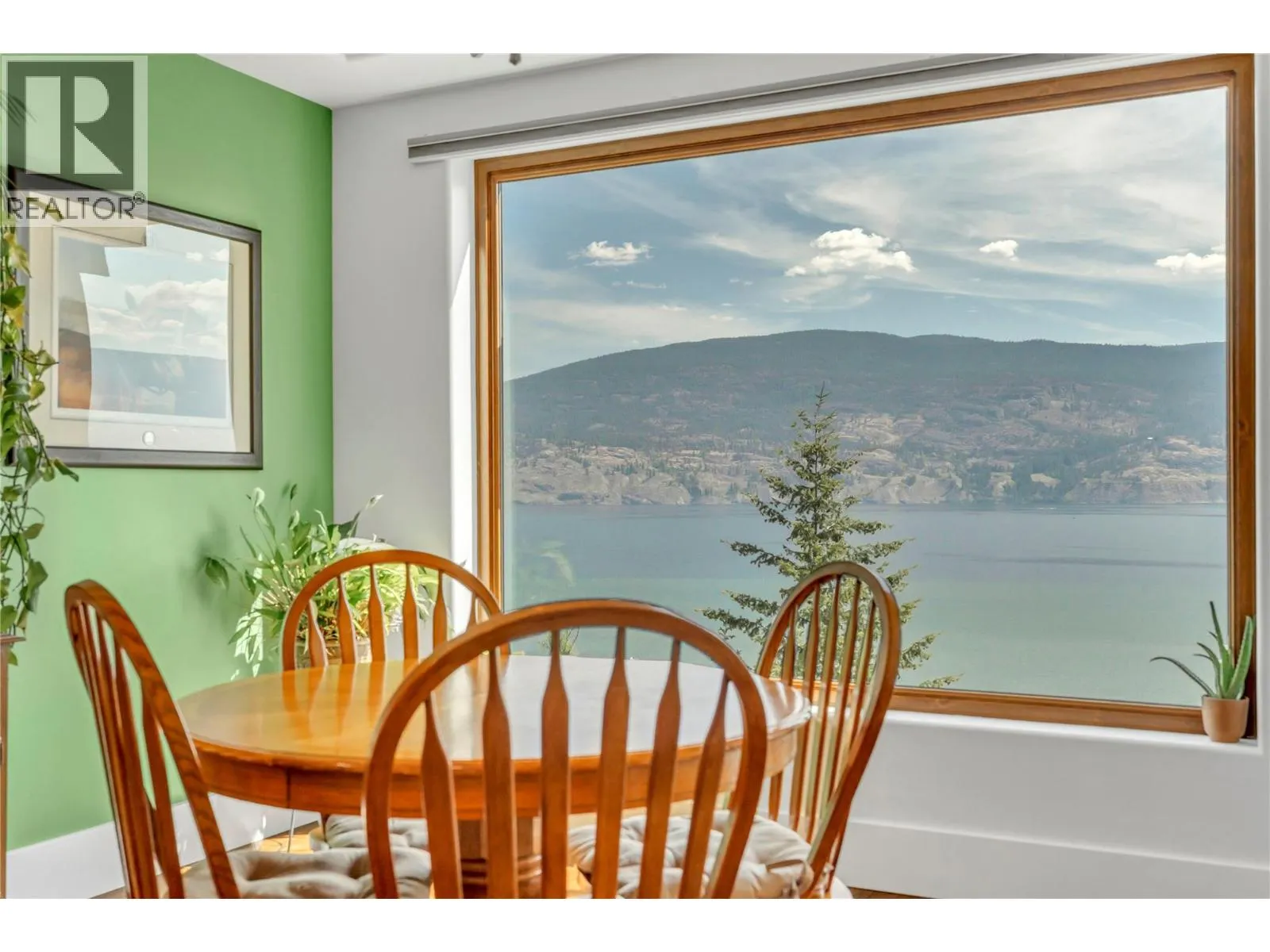 14419 Downton Avenue Unit# 205