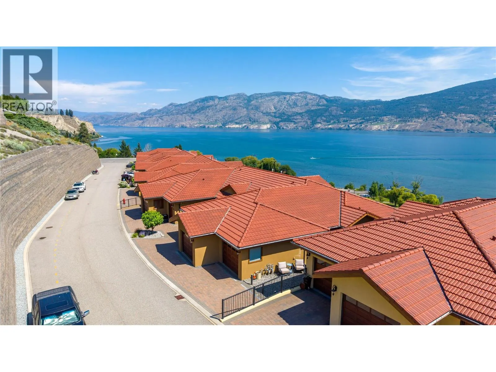 14419 Downton Avenue Unit# 205