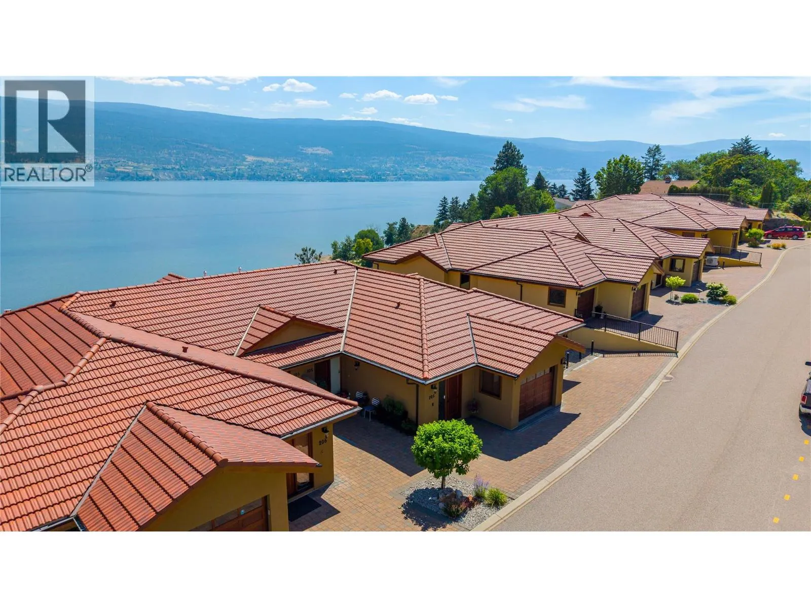 14419 Downton Avenue Unit# 205