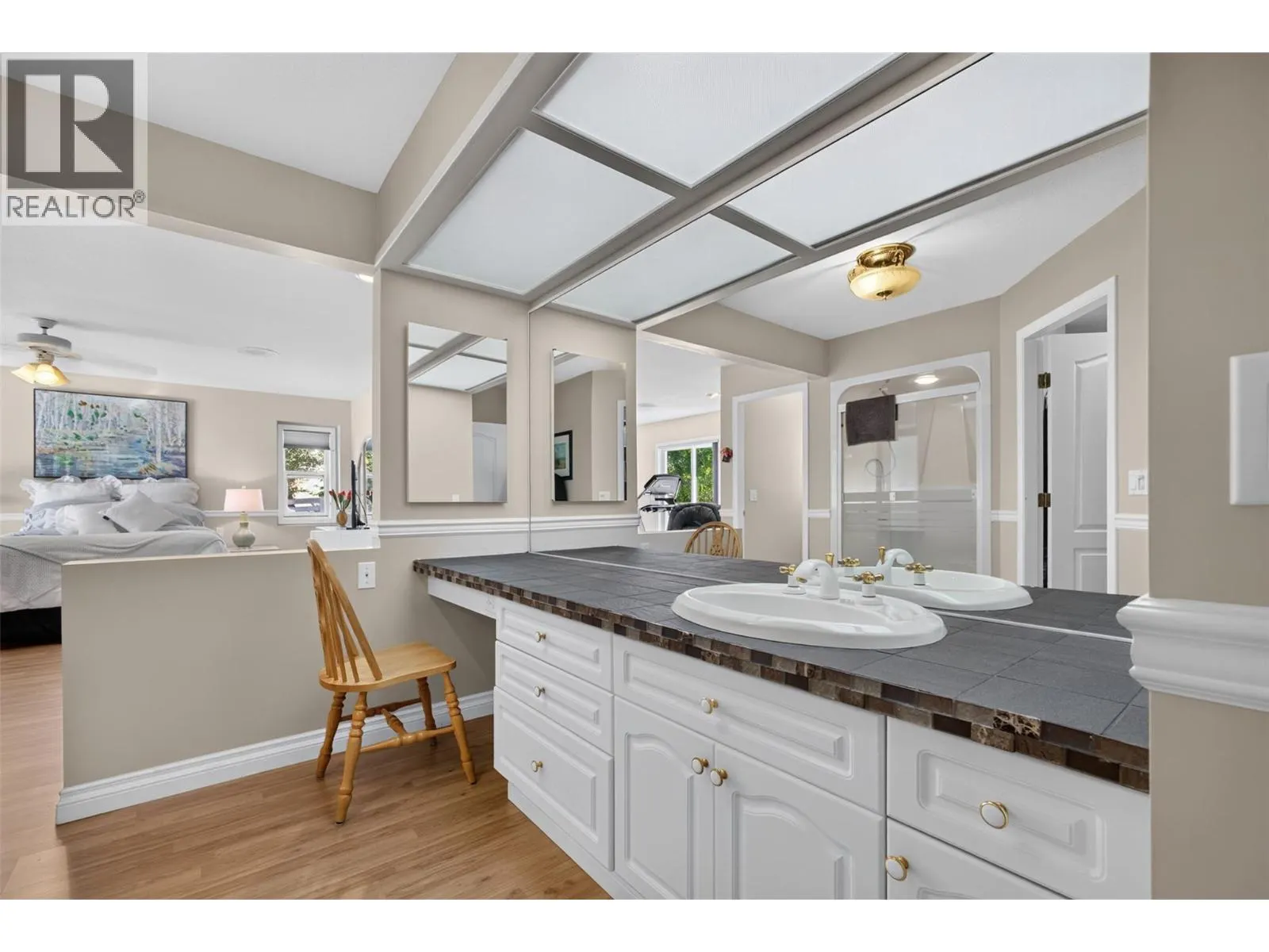 800 Montigny Road