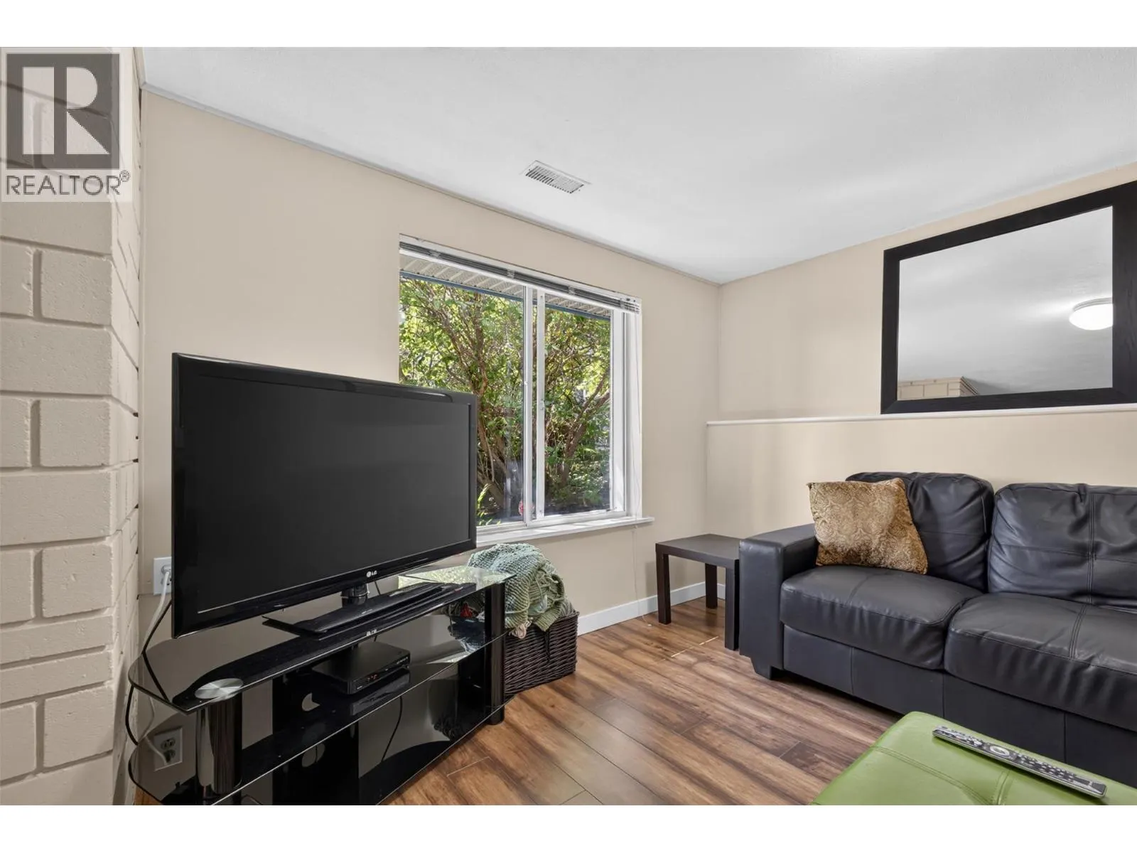 800 Montigny Road