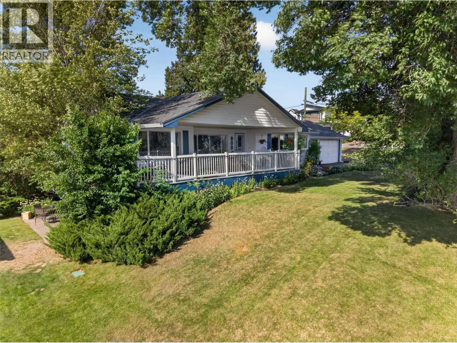 800 Montigny Road