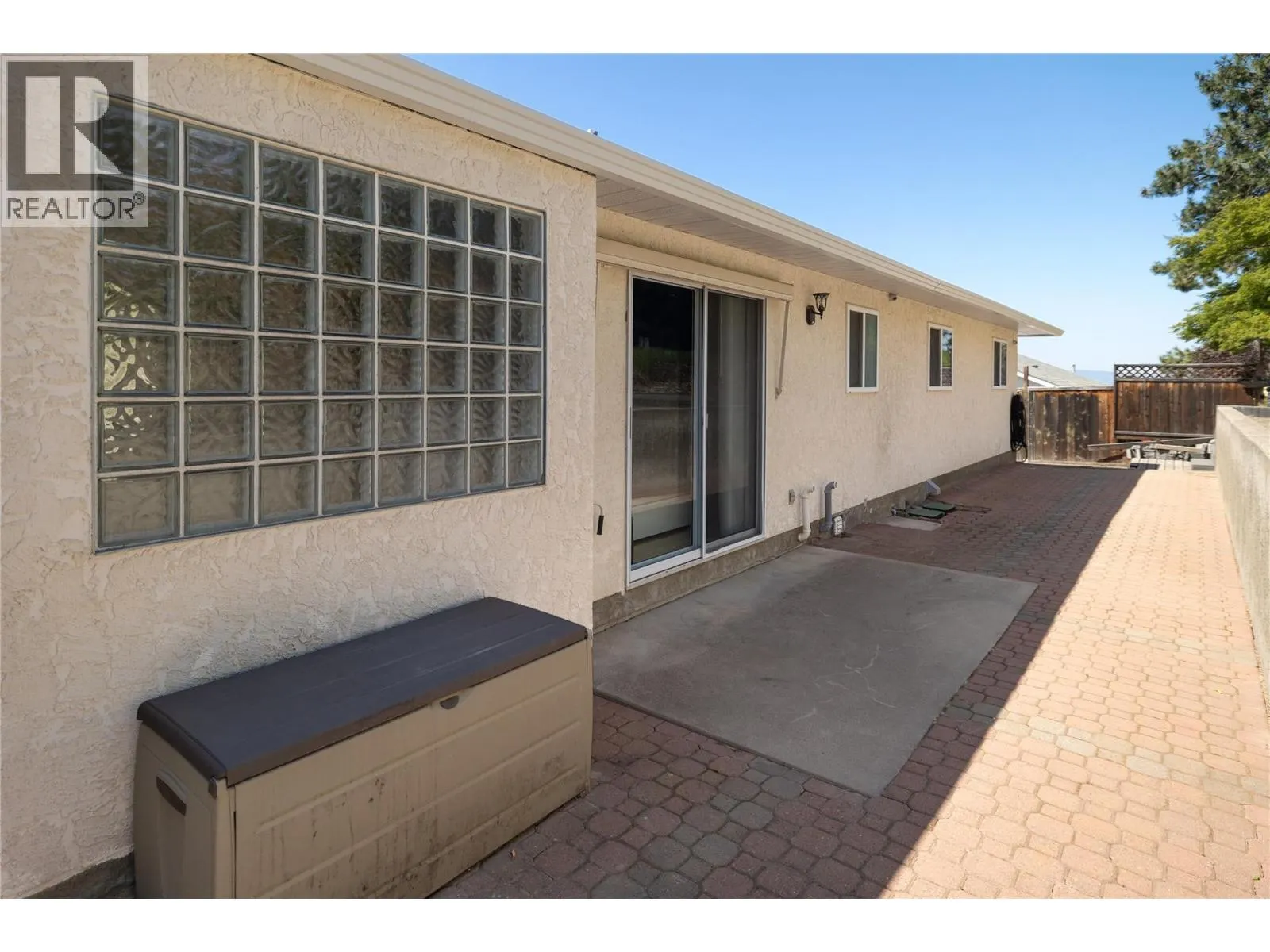 877 Toovey Road