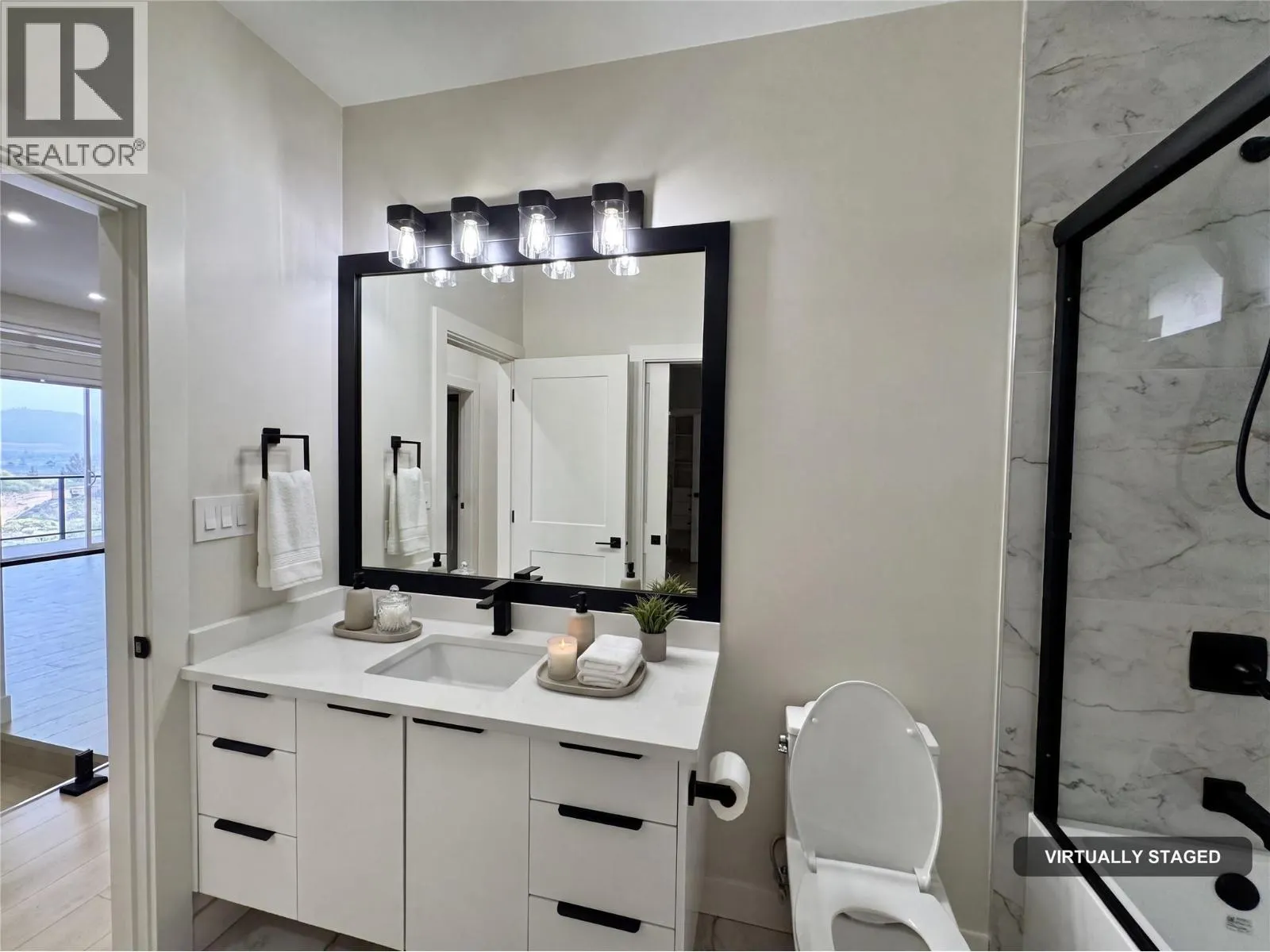 3806 Torrey Pines Drive