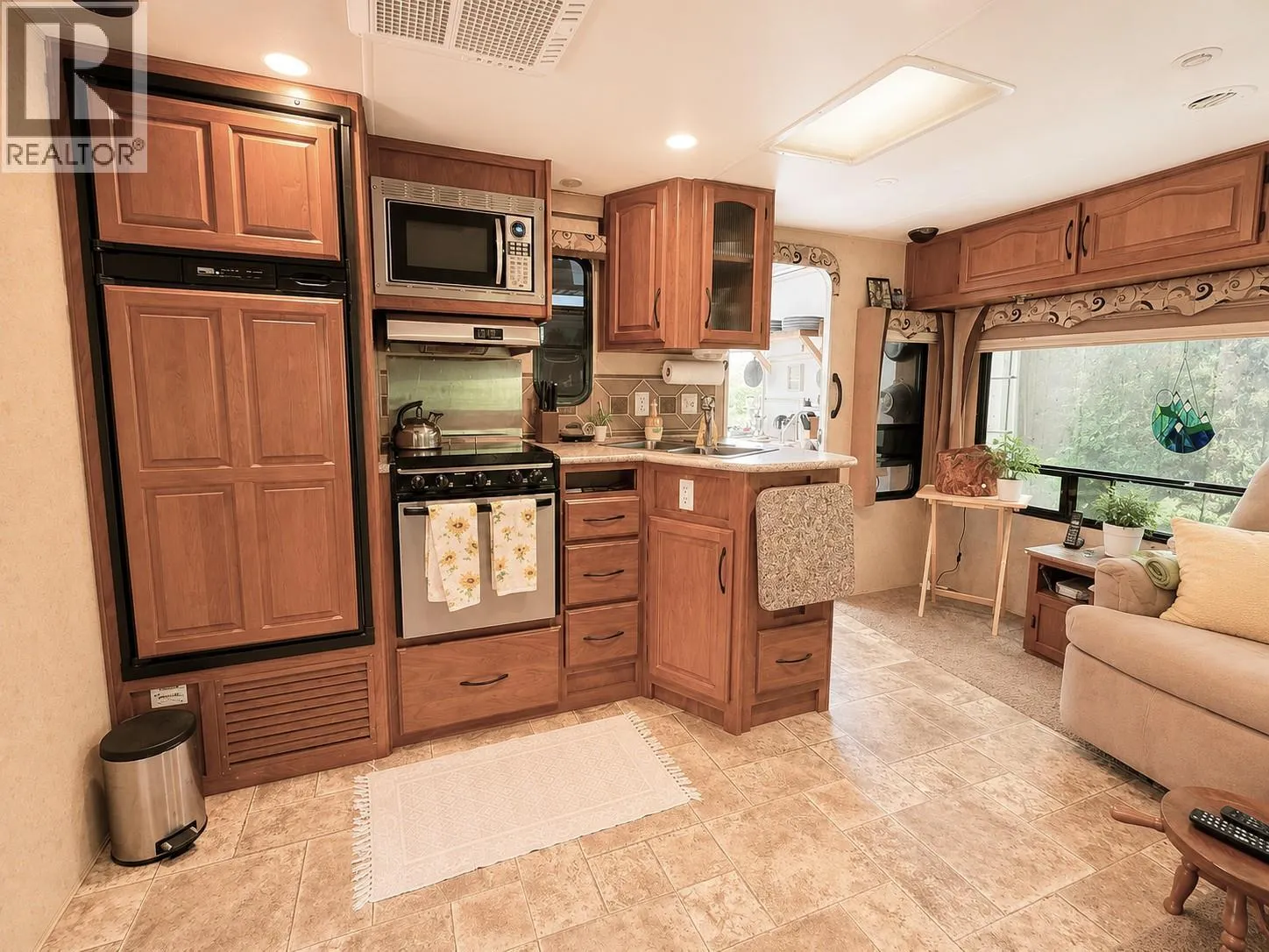 87 Dolly Varden Road