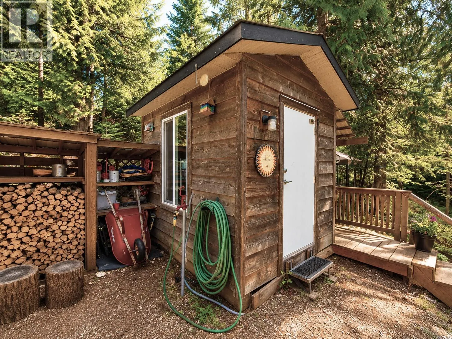 87 Dolly Varden Road