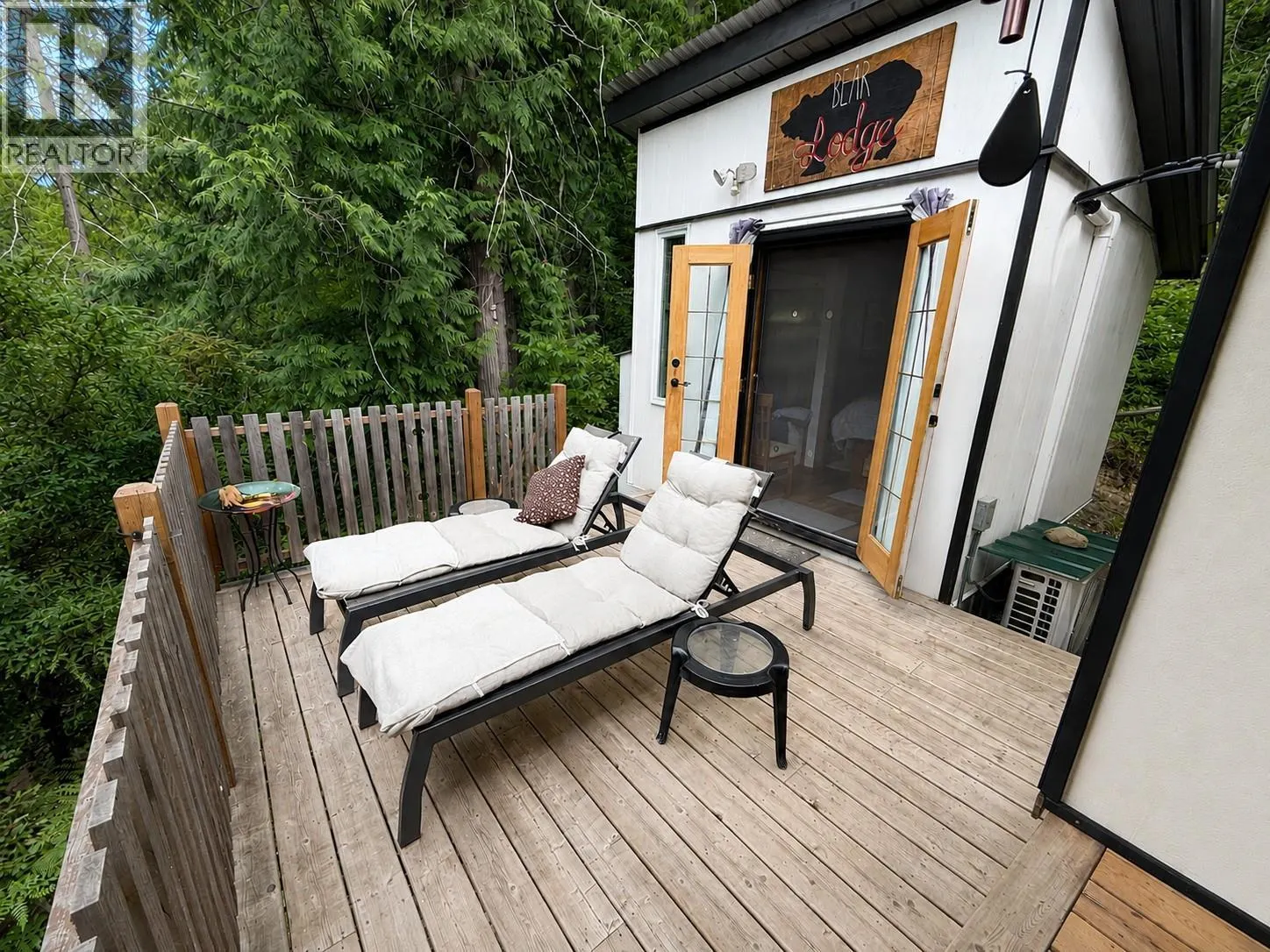 87 Dolly Varden Road