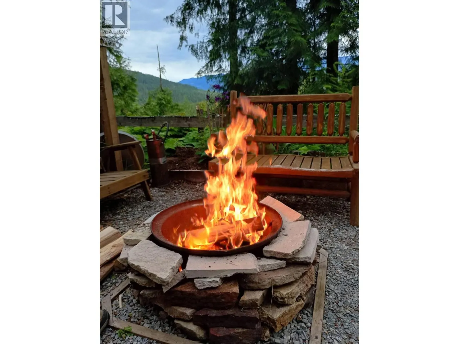 87 Dolly Varden Road