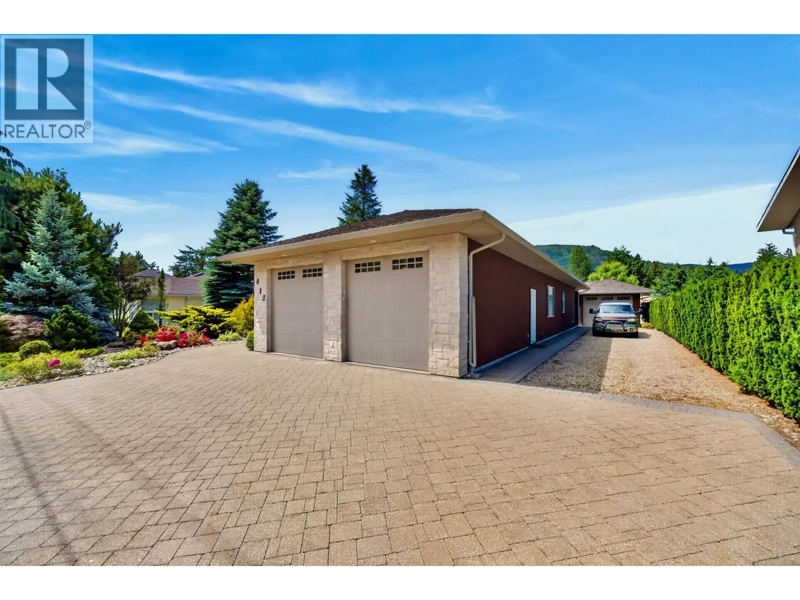 442 Cottonwood Avenue