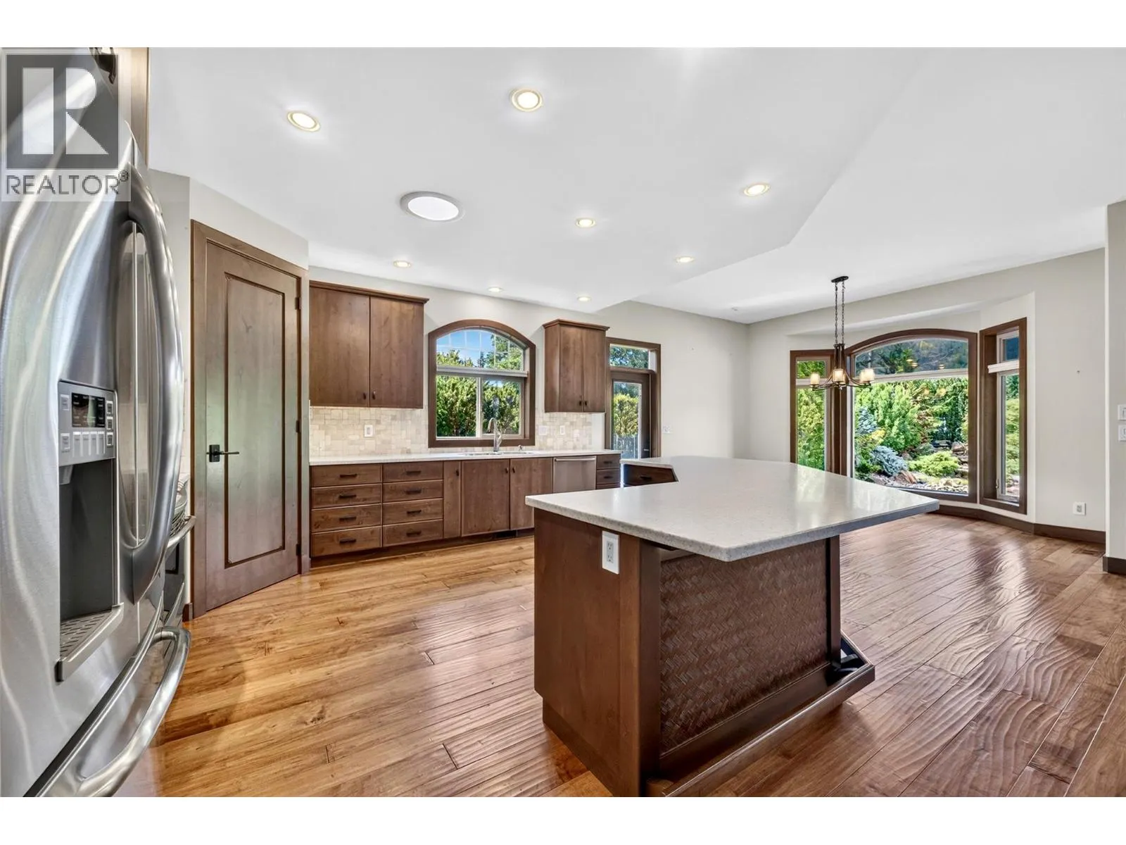 442 Cottonwood Avenue