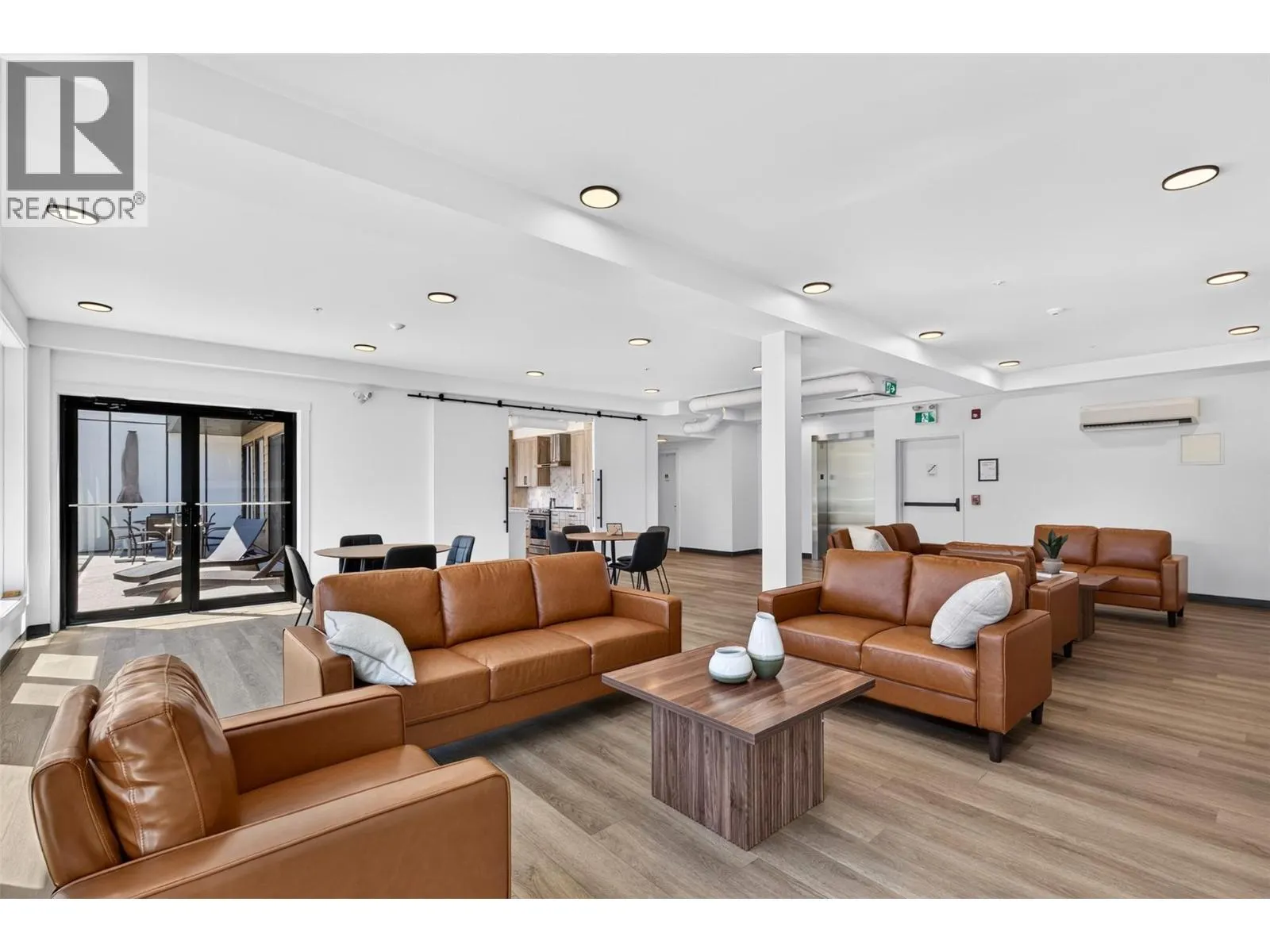2735 Shannon Lake Road Unit# 402