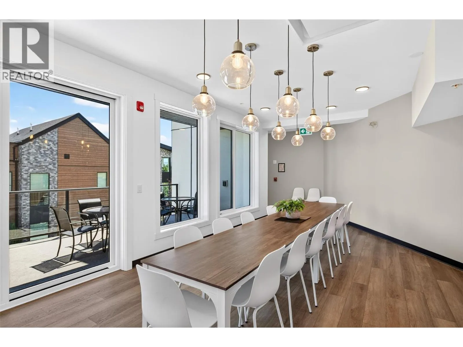 2735 Shannon Lake Road Unit# 402