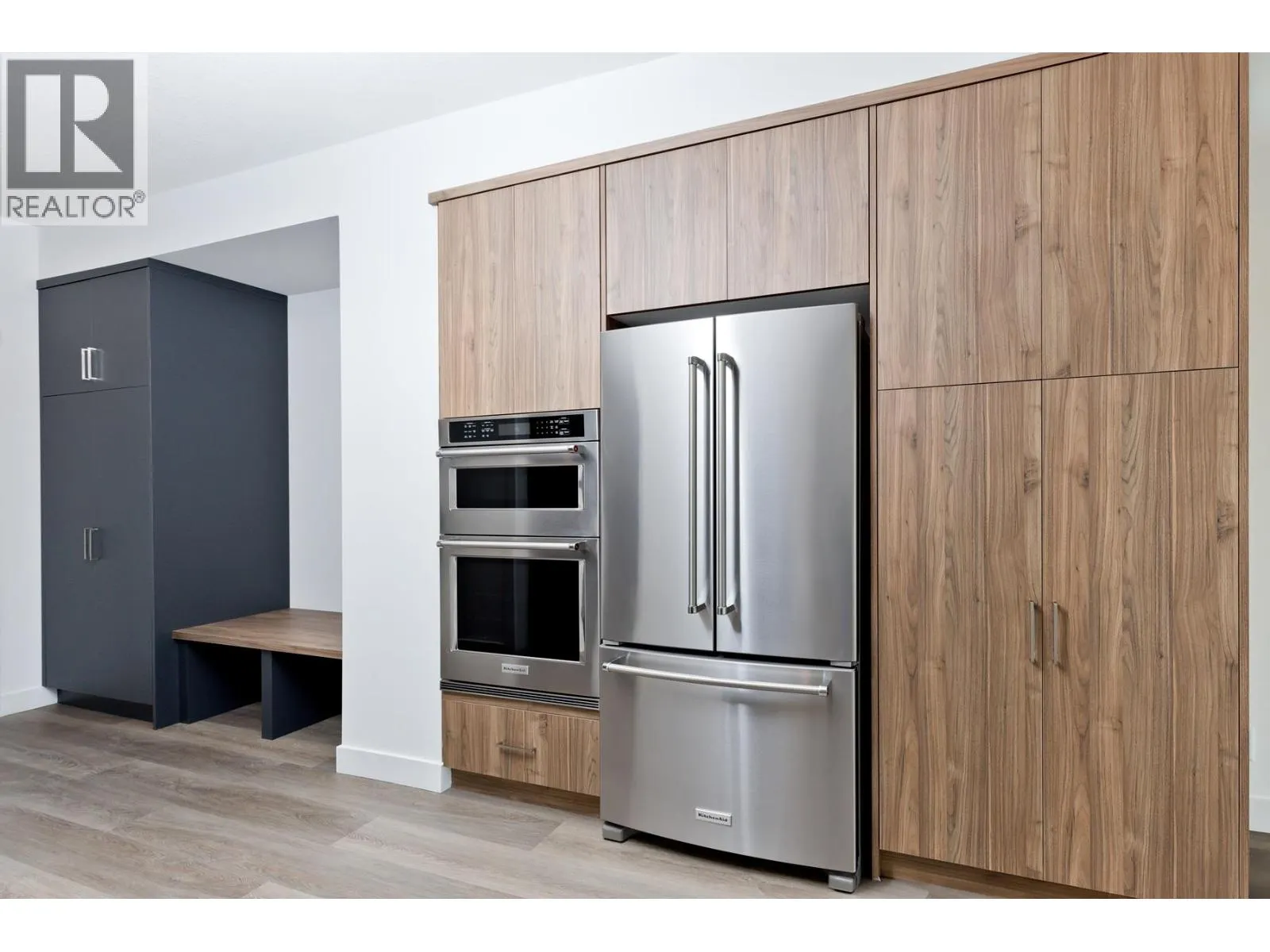 2735 Shannon Lake Road Unit# 402