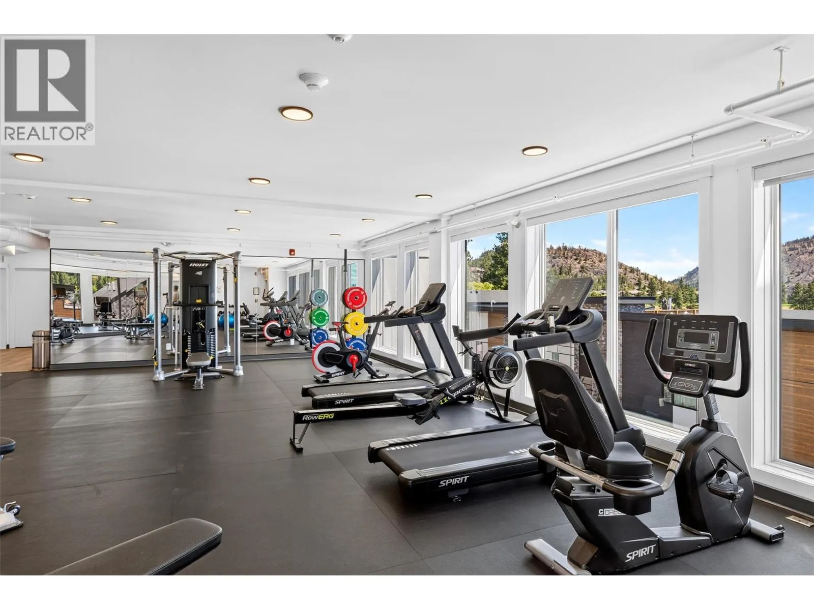 2735 Shannon Lake Road Unit# 402