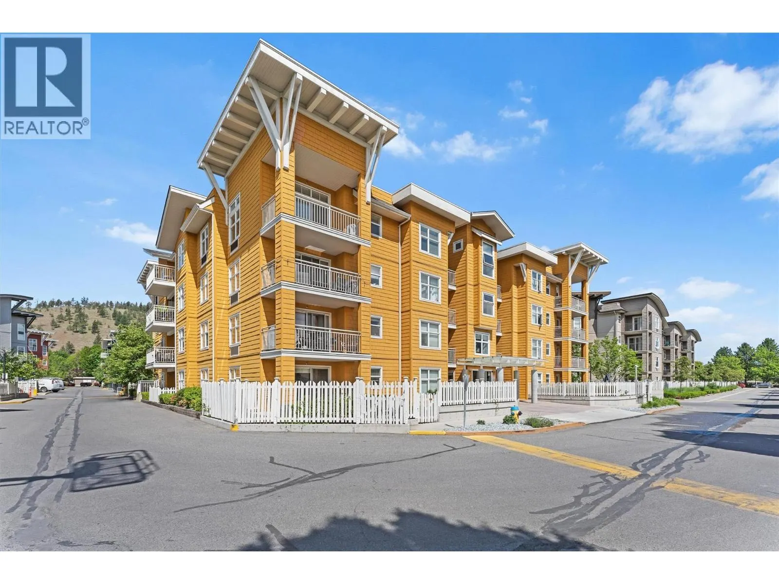 571 Yates Road Unit# 404