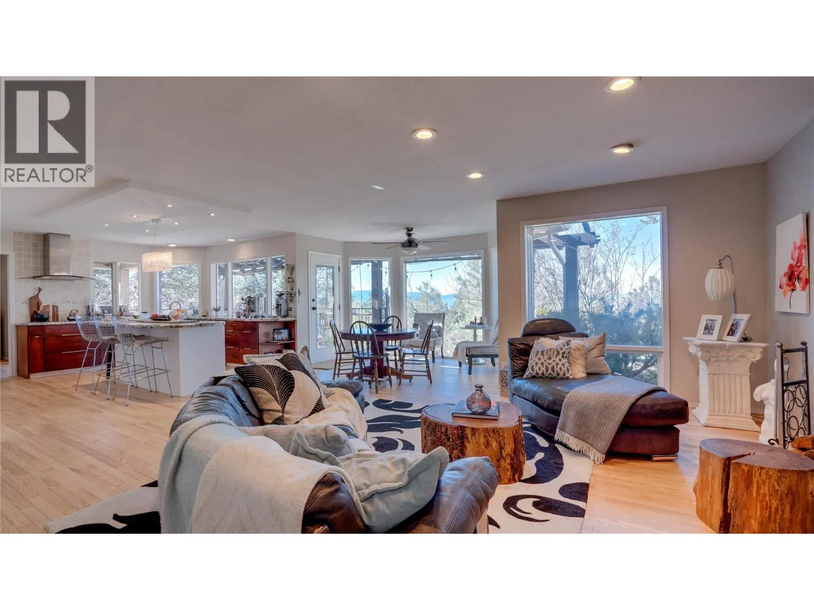 5775 Deadpine Drive