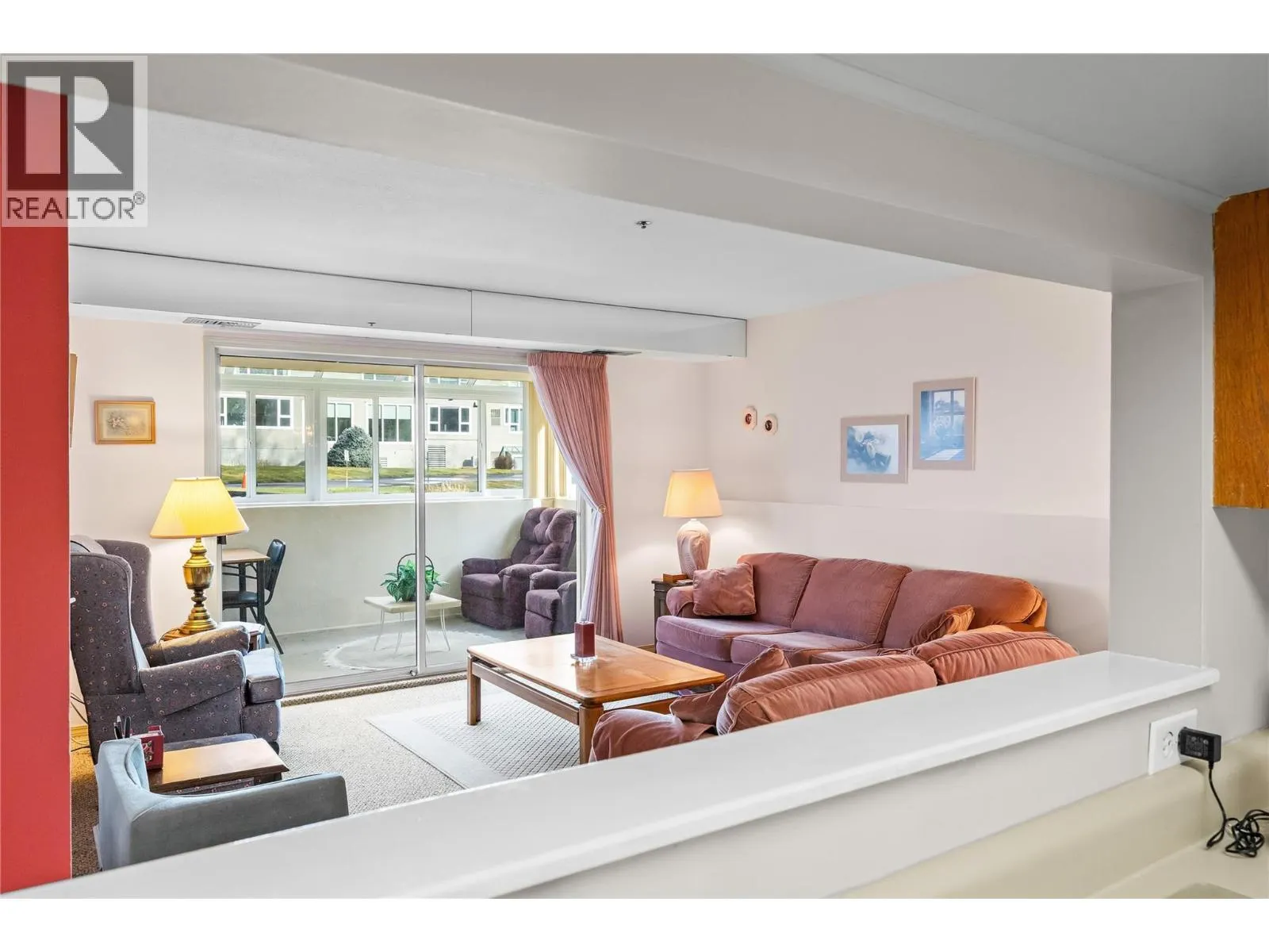 1045 Sutherland Avenue Unit# 37