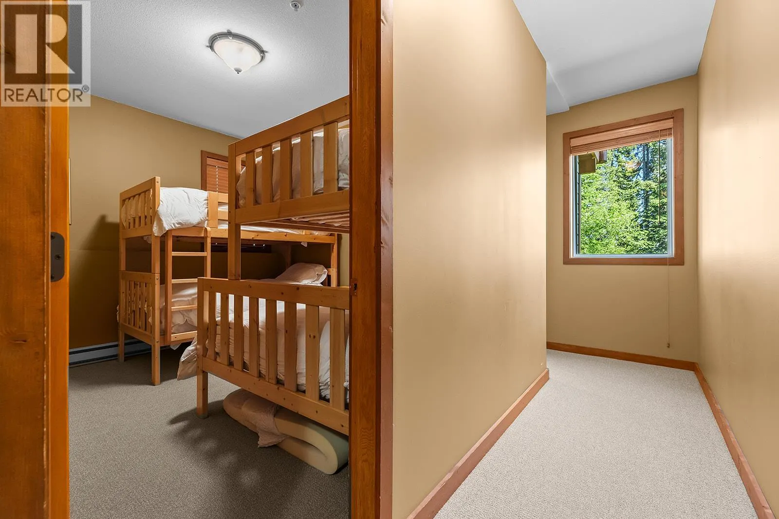 5940 Snow Pines Way Unit# 11