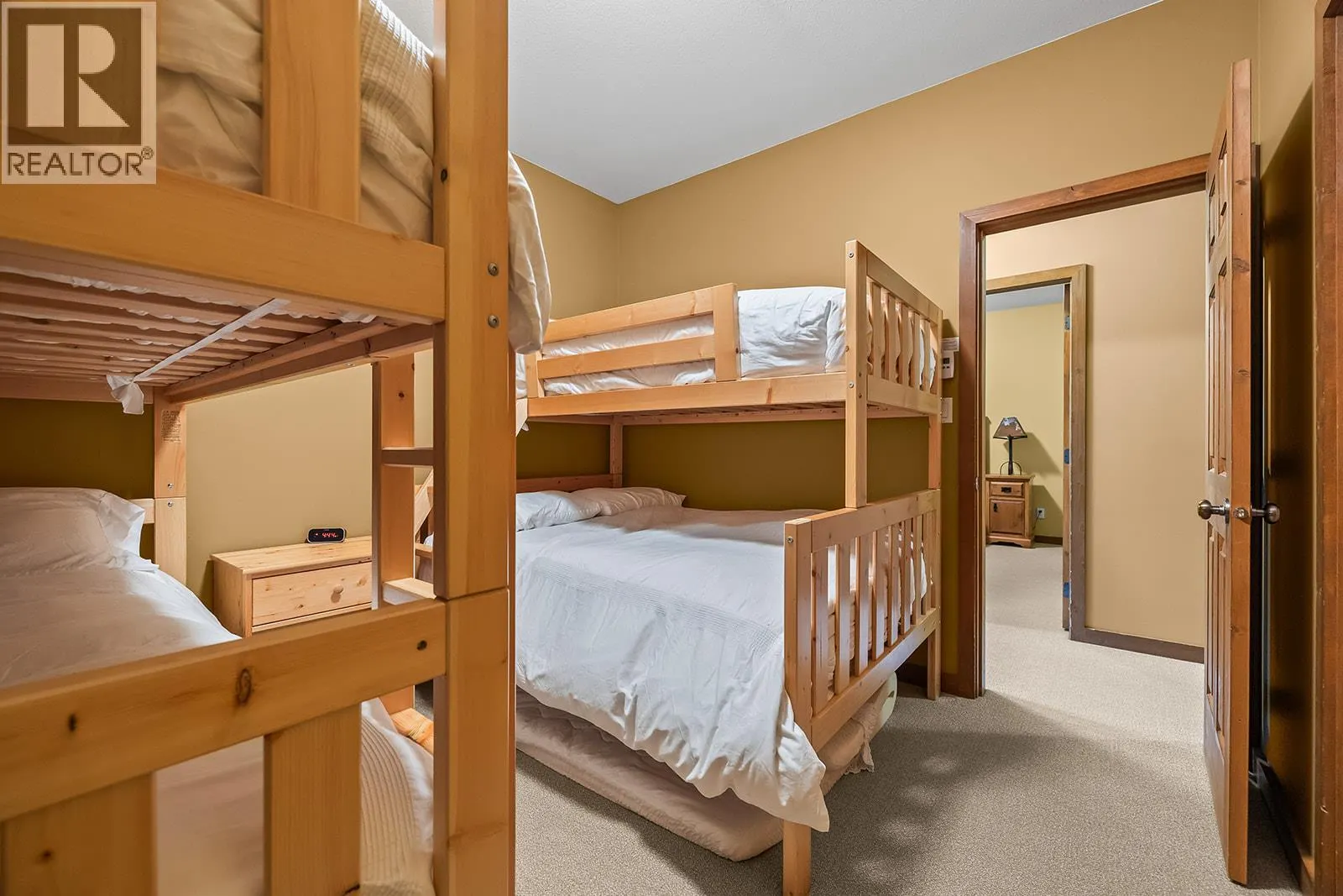 5940 Snow Pines Way Unit# 11