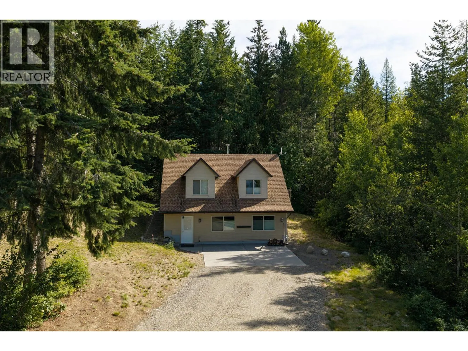 8100/8104 Silver Star Road Road