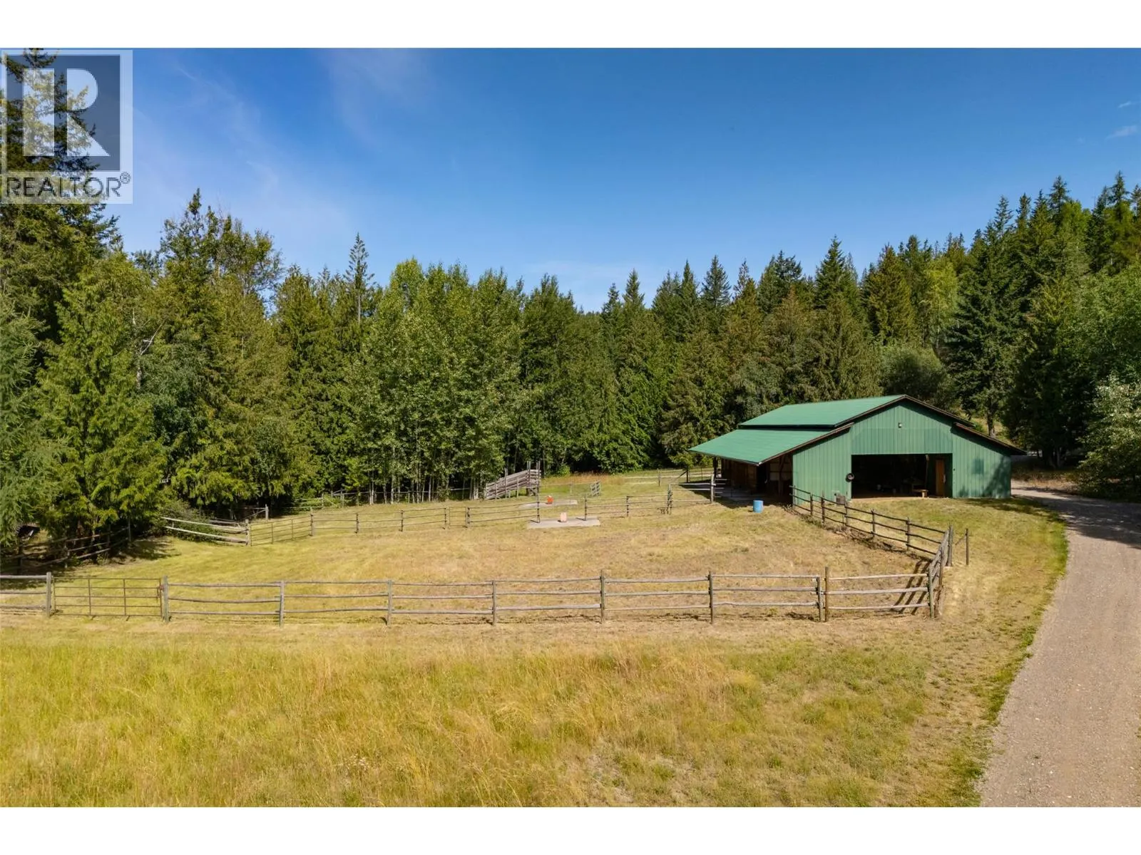 8100/8104 Silver Star Road Road