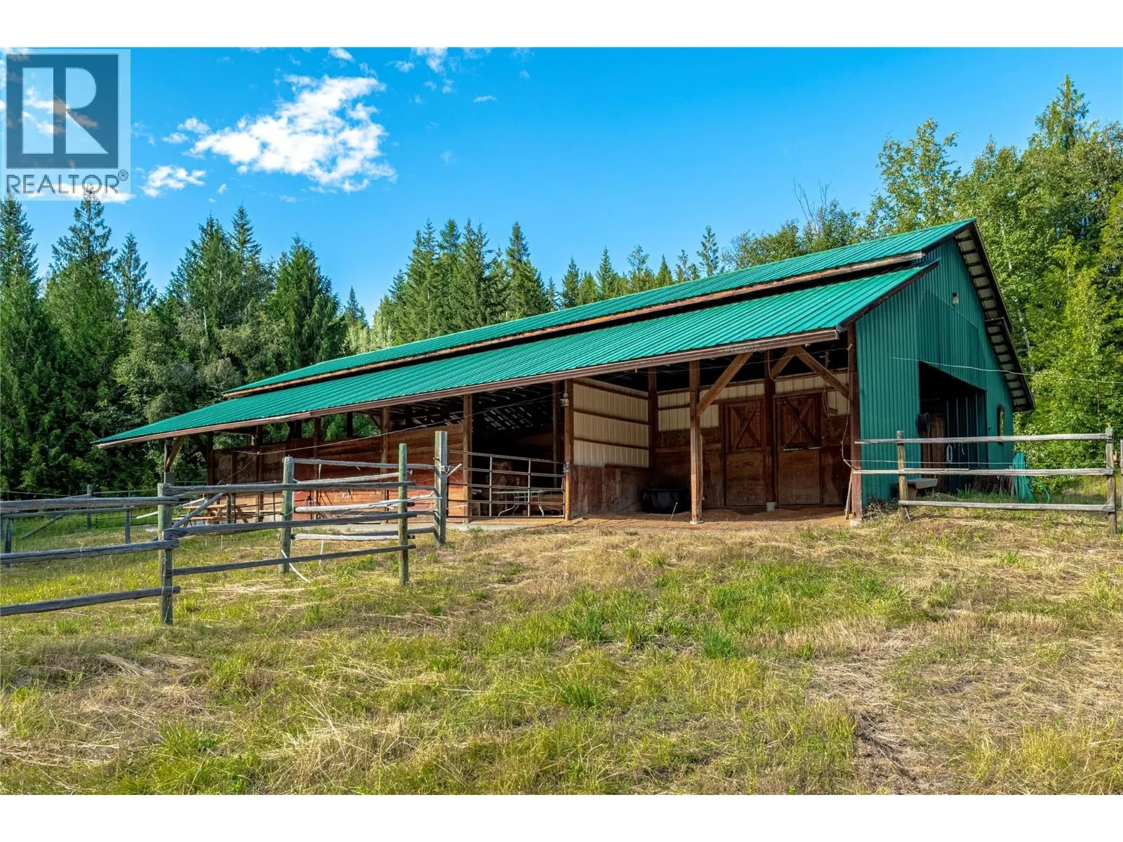 8100/8104 Silver Star Road Road