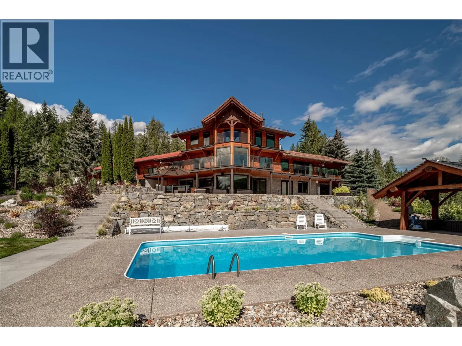 8100/8104 Silver Star Road Road