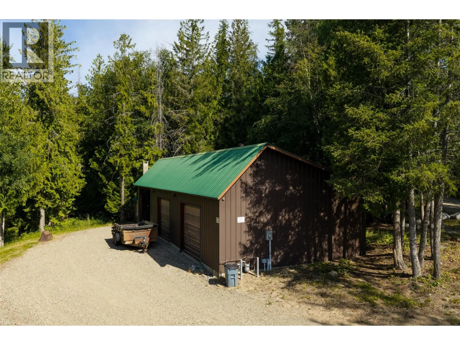 8100/8104 Silver Star Road Road