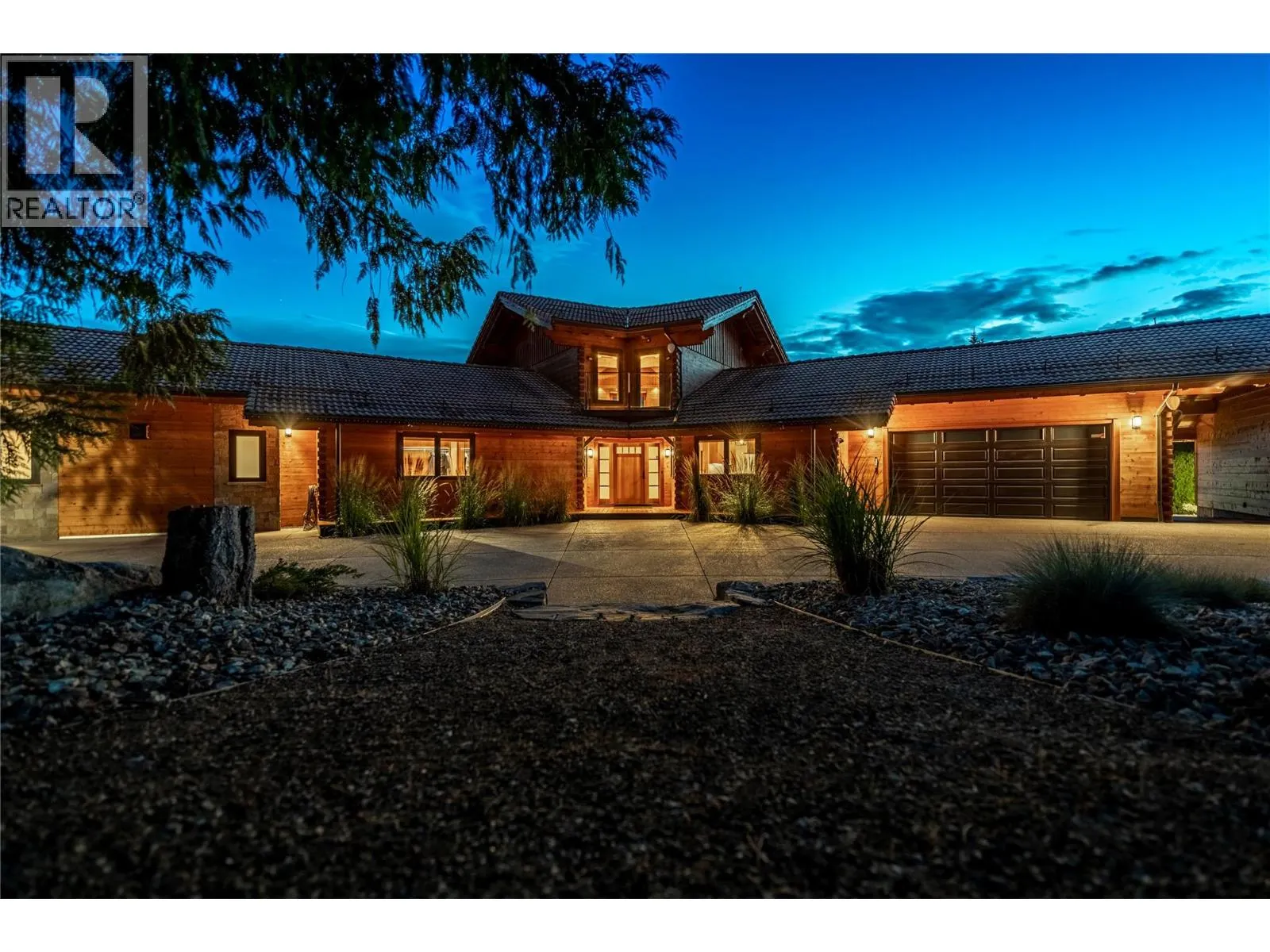 8100/8104 Silver Star Road Road