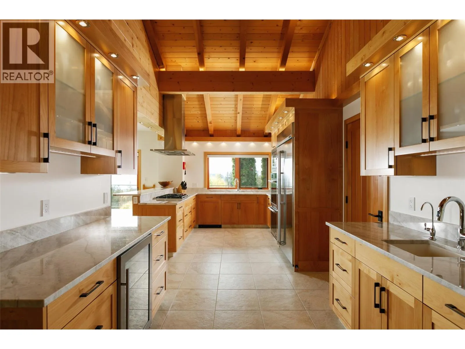 8100/8104 Silver Star Road Road